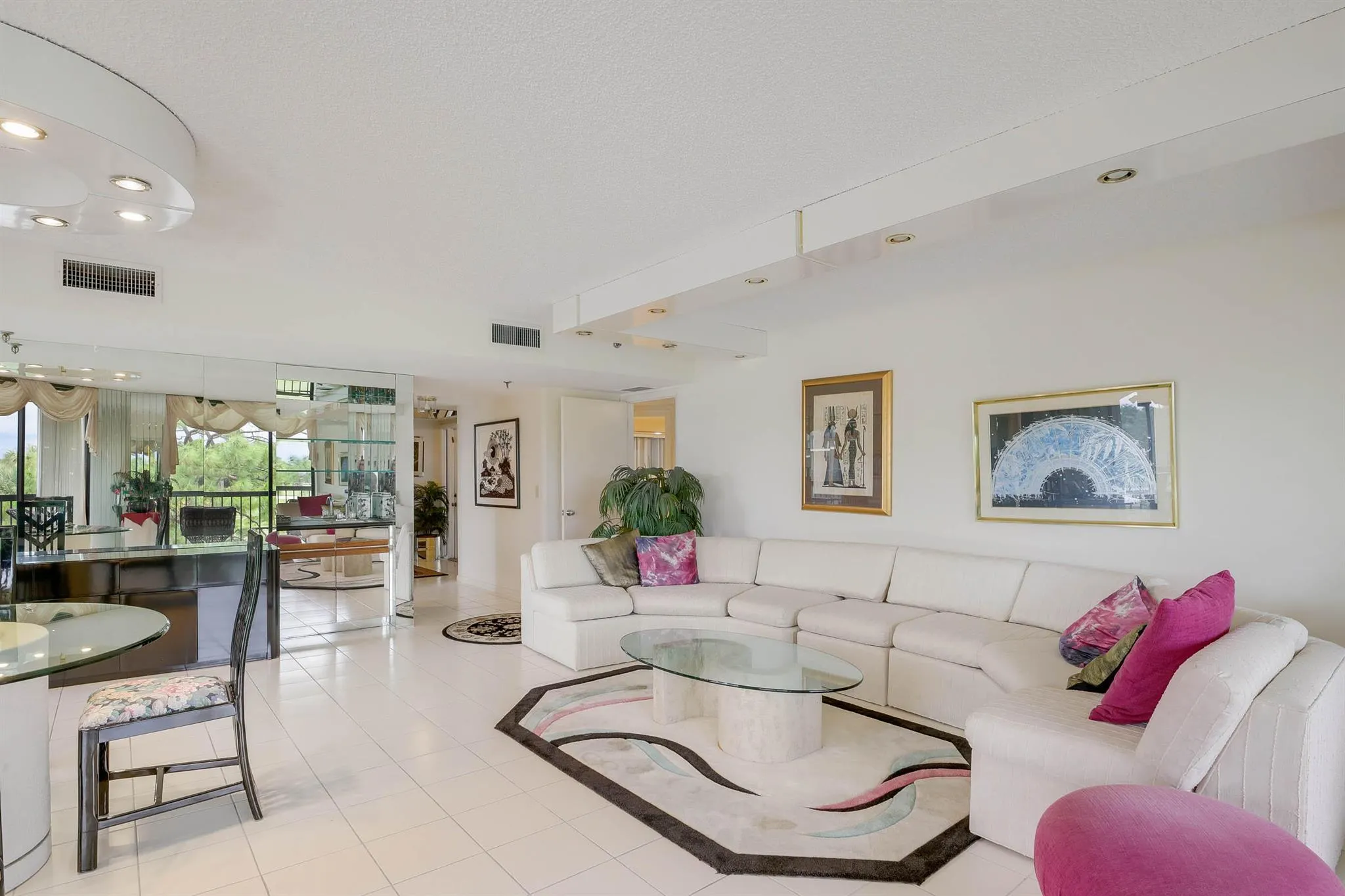 5279 Fountains Drive S, #305