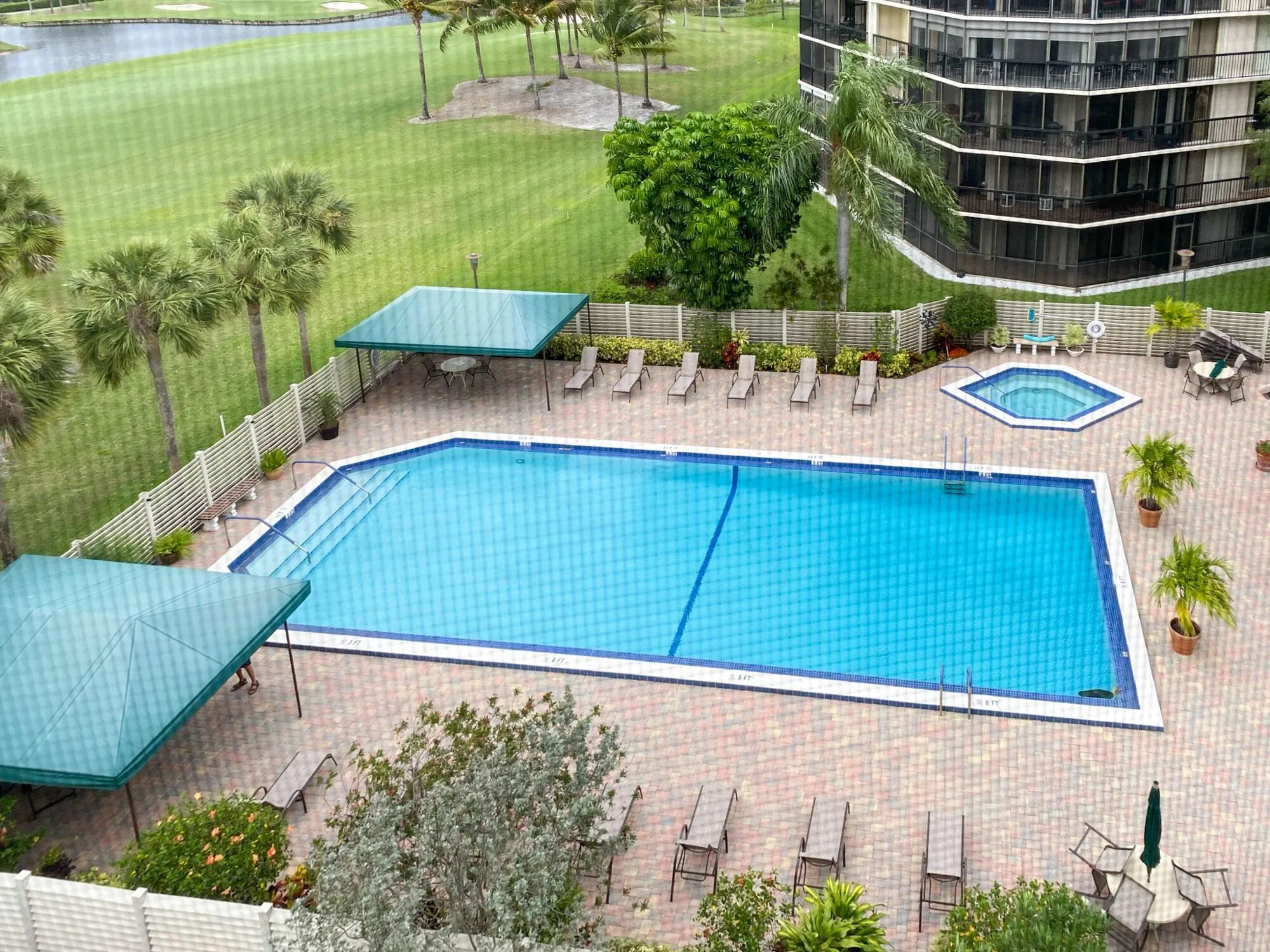 5279 Fountains Drive S, #305