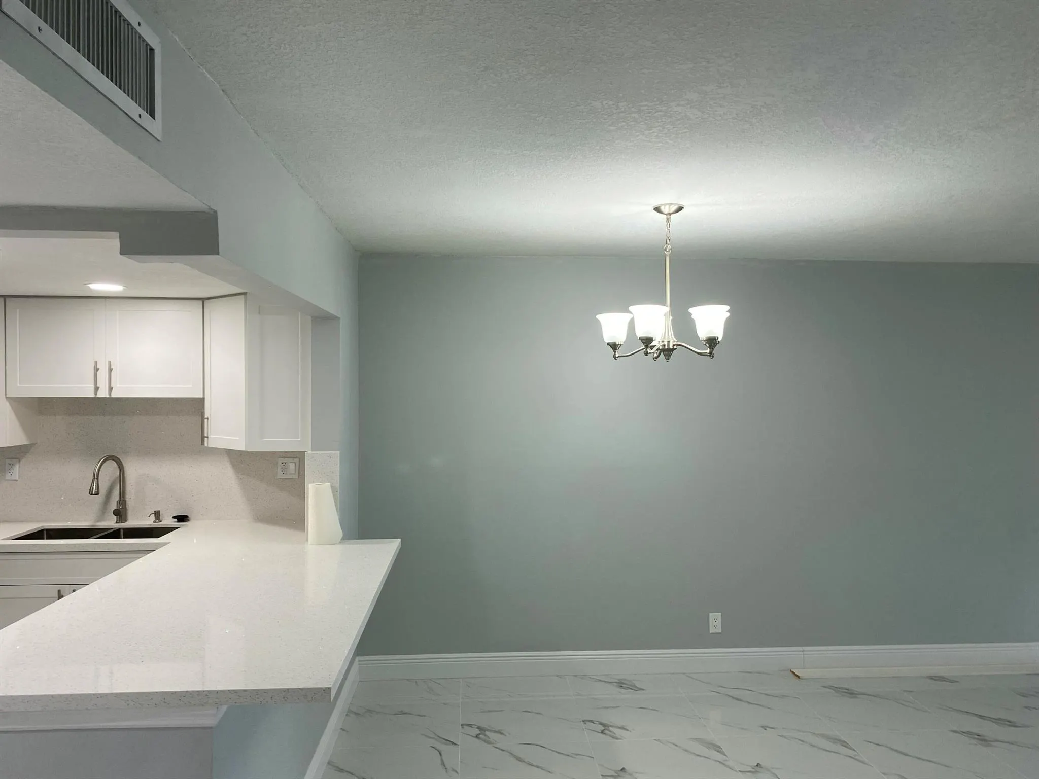 2788 Tennis Club Drive, #102