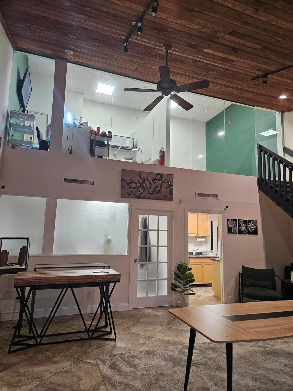 5499 N Federal Highway, #R
