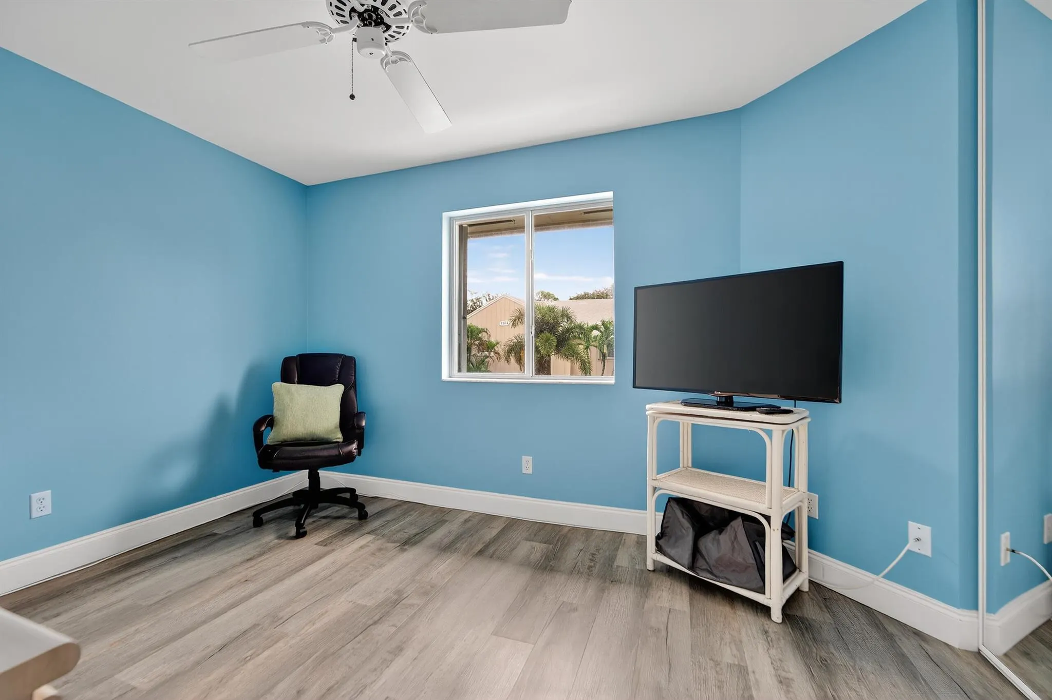 6182 Riverwalk Lane, #4