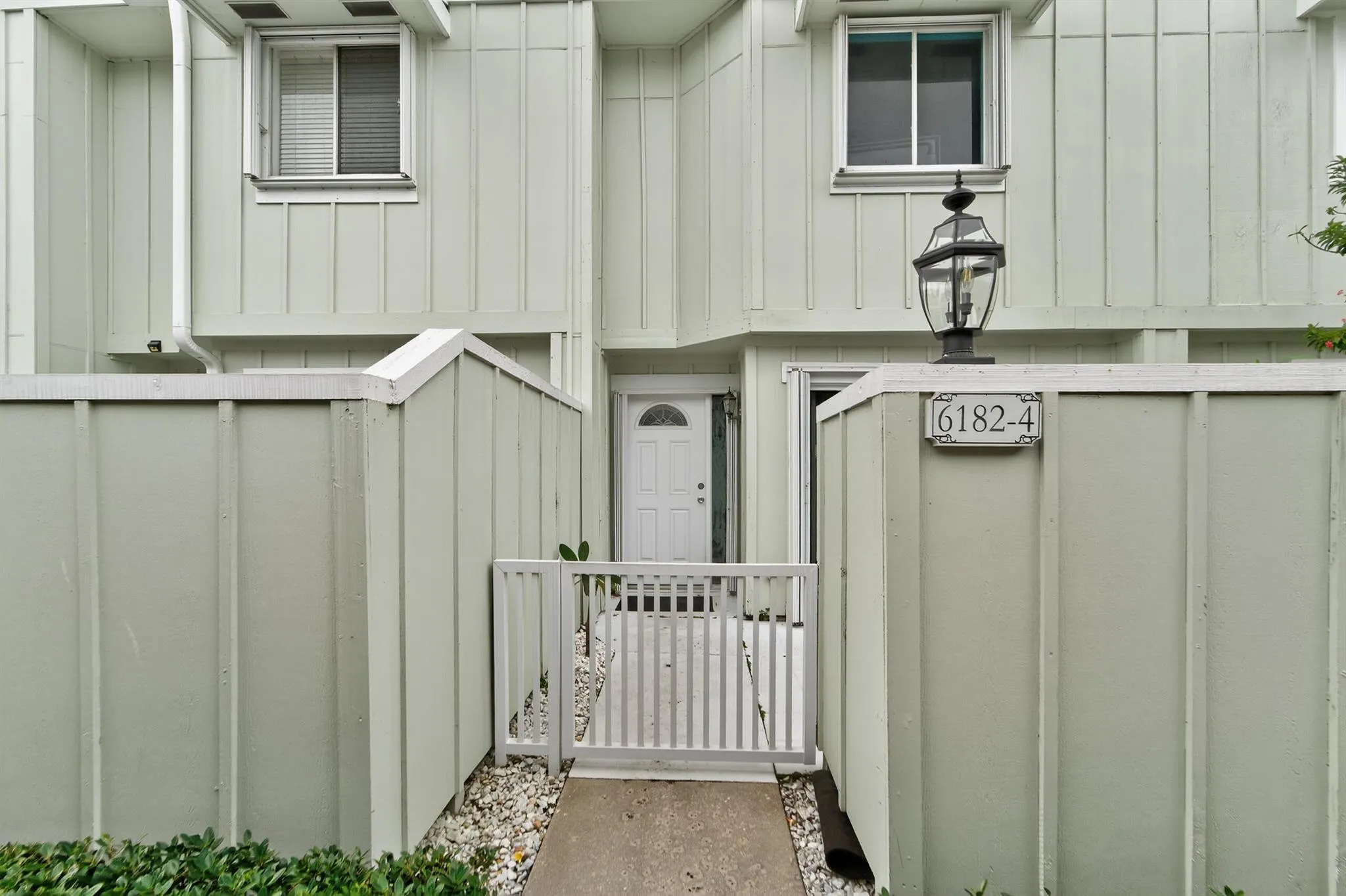 6182 Riverwalk Lane, #4