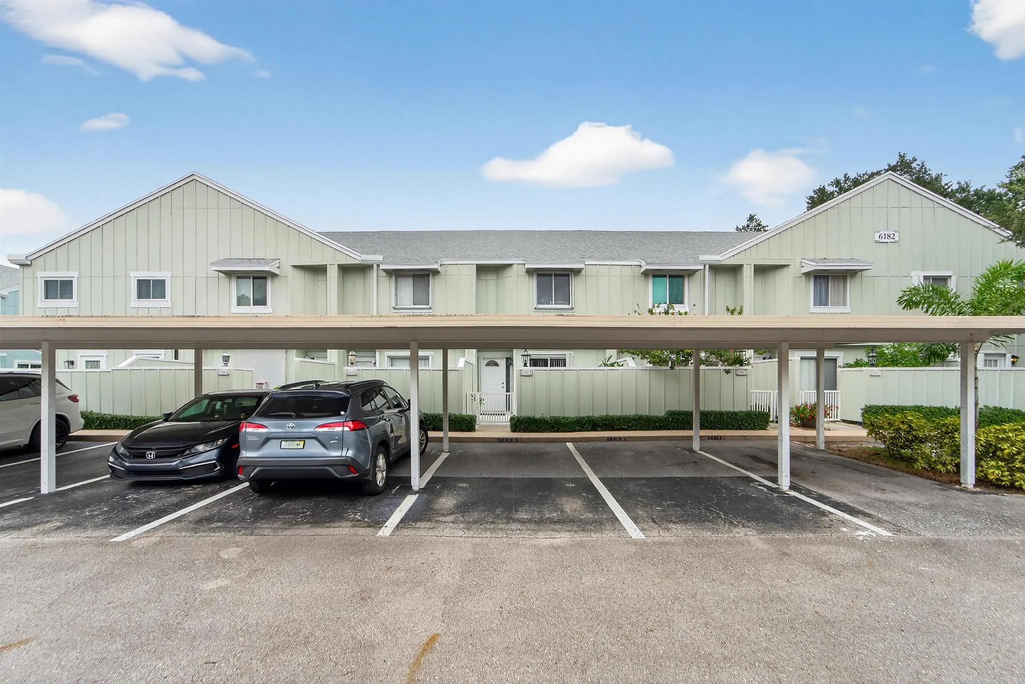 6182 Riverwalk Lane, #4