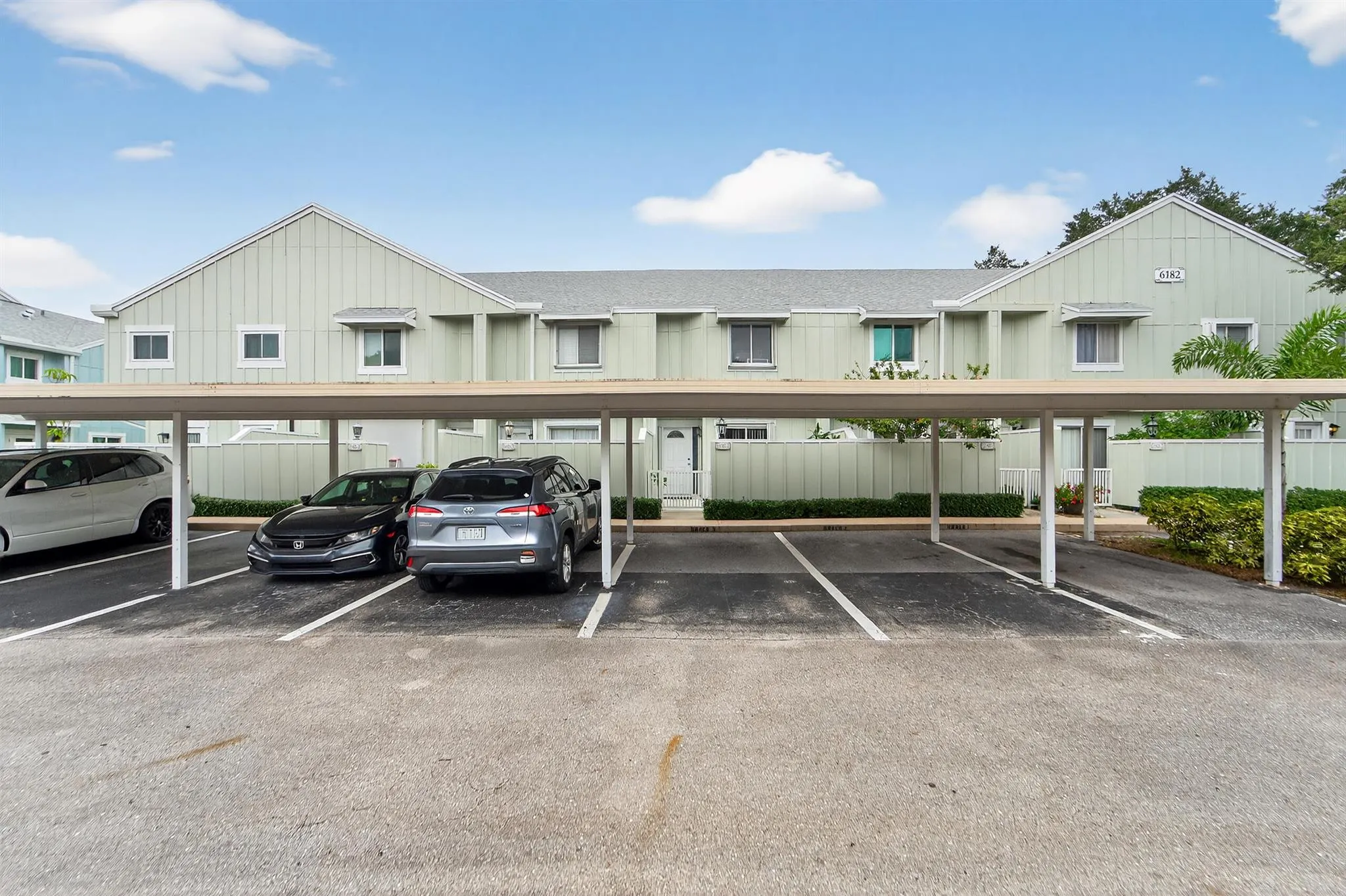 6182 Riverwalk Lane, #4