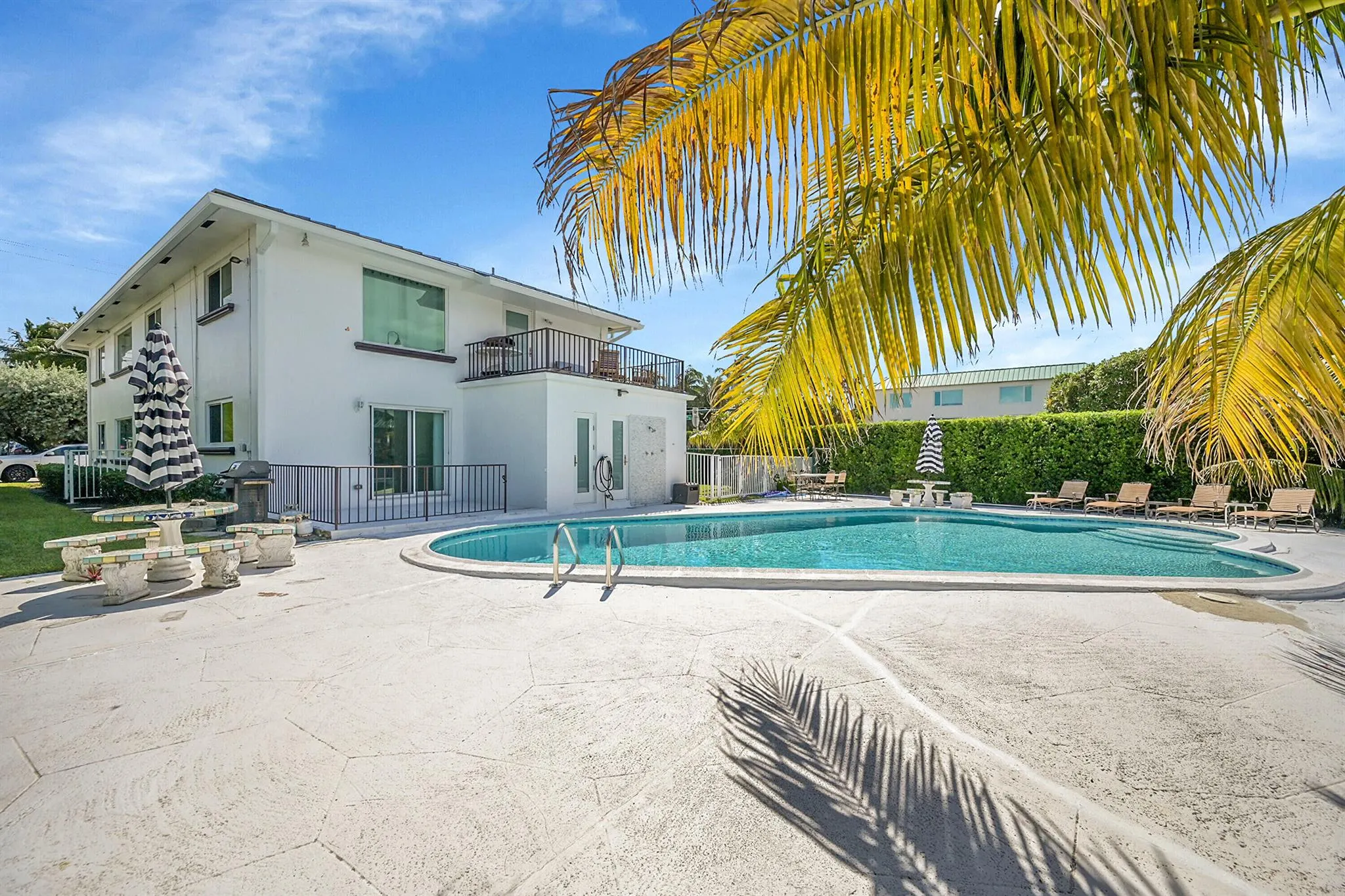 1702 S Ocean Boulevard
