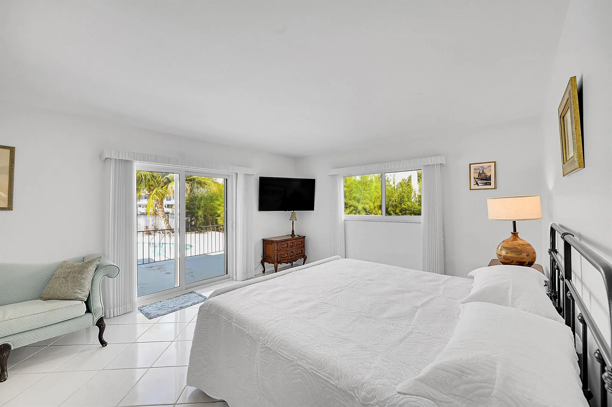 1702 S Ocean Boulevard