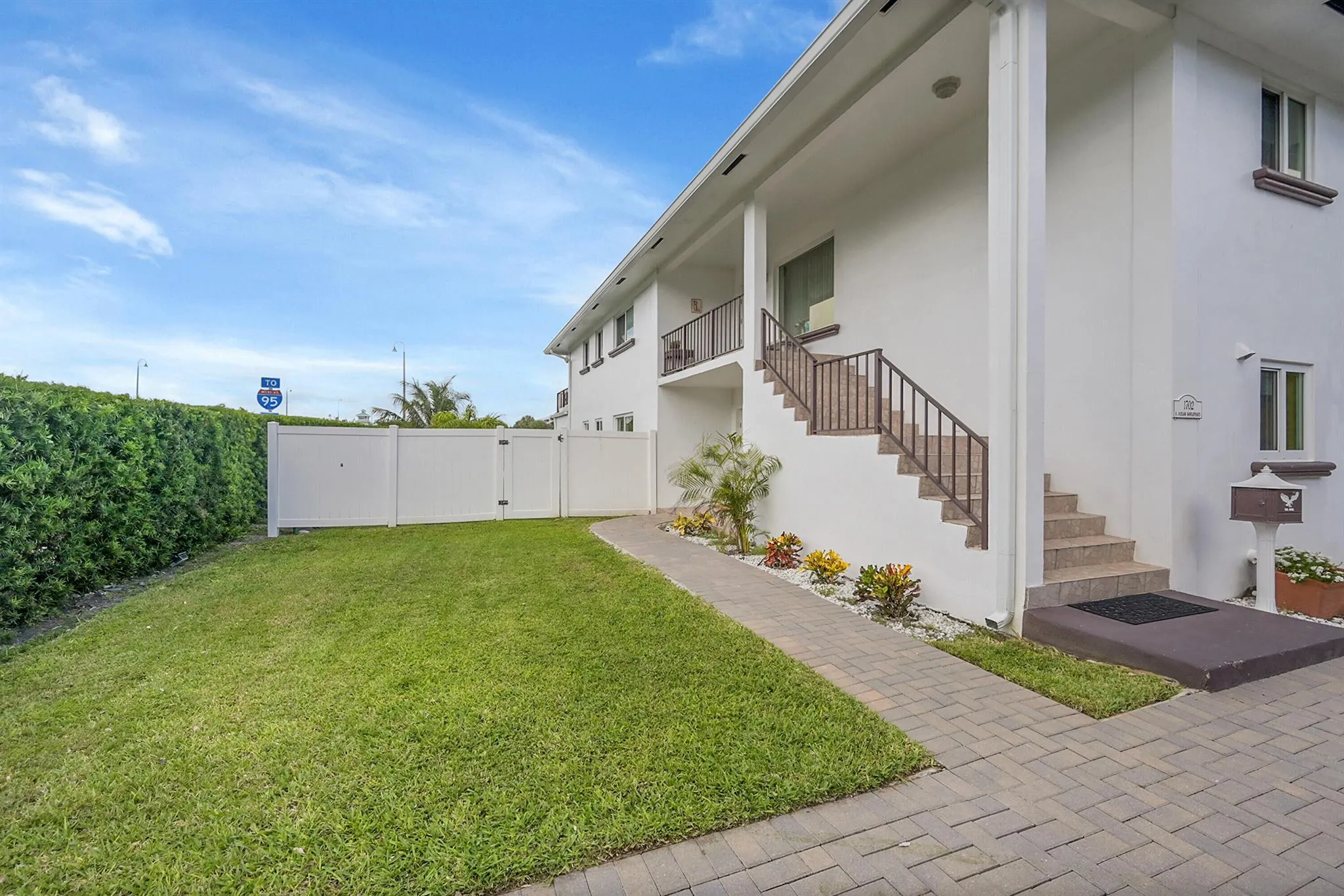 1702 S Ocean Boulevard