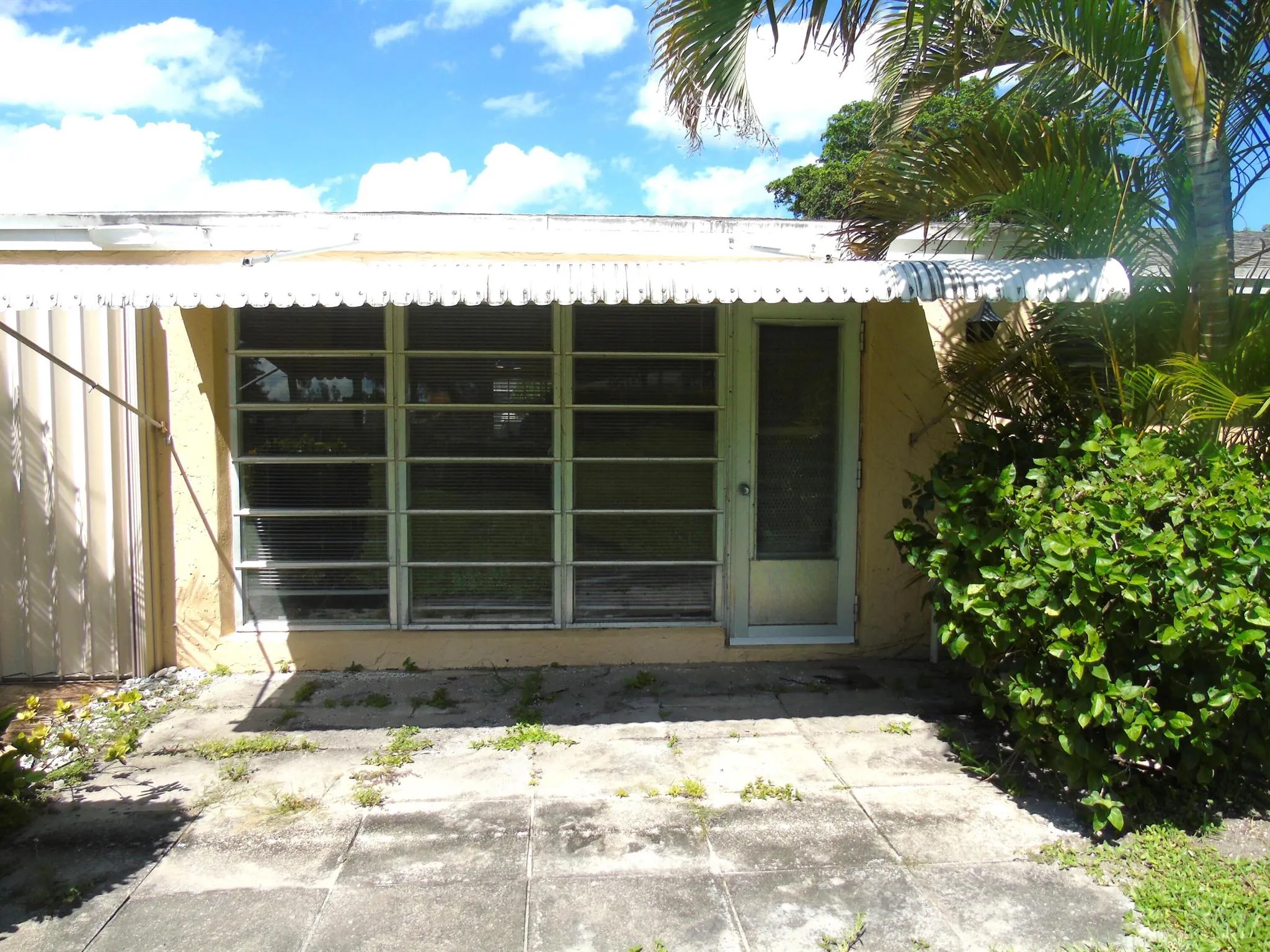 13719 Flora Place, #C
