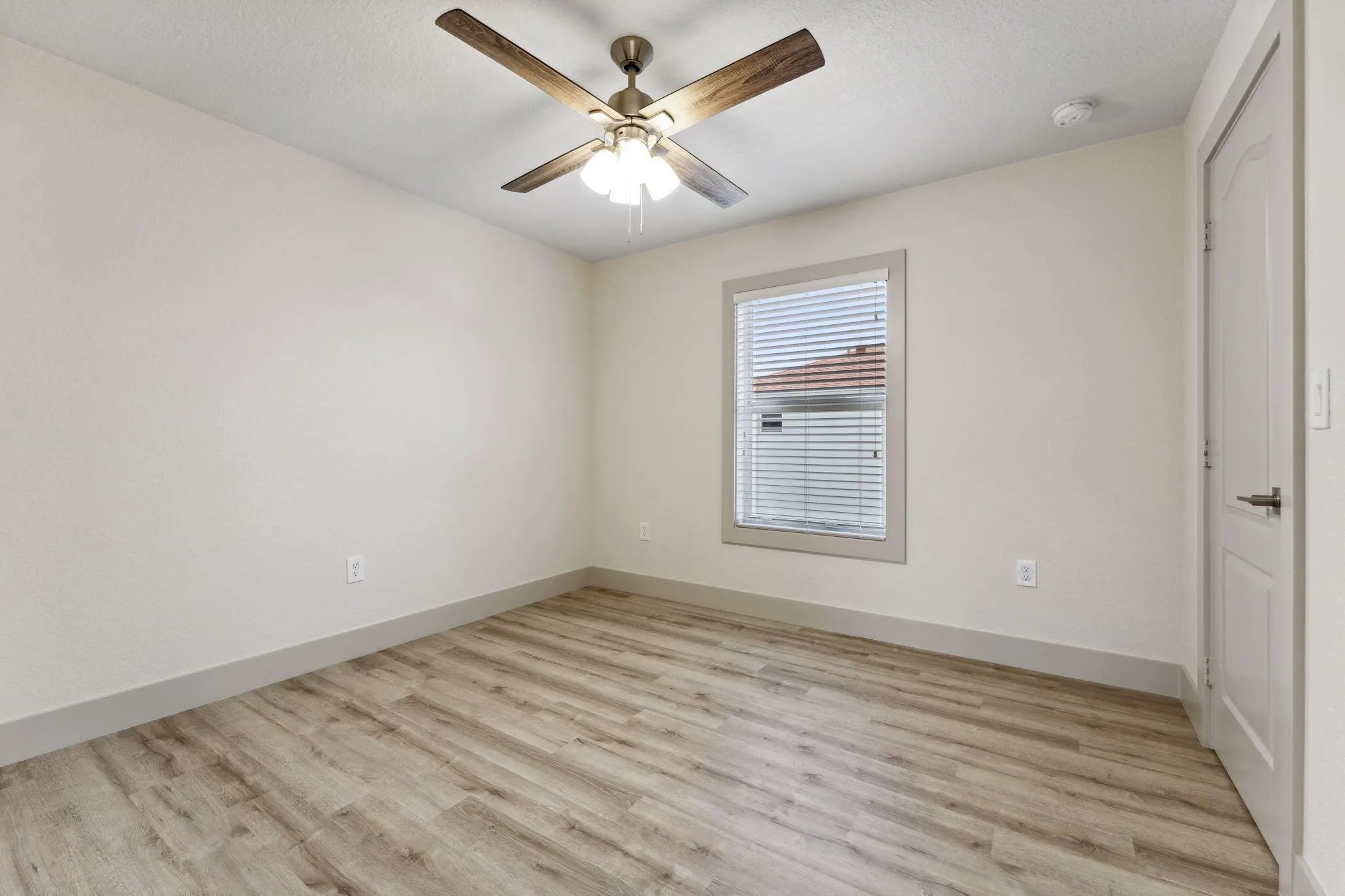 522 Lucky Lane