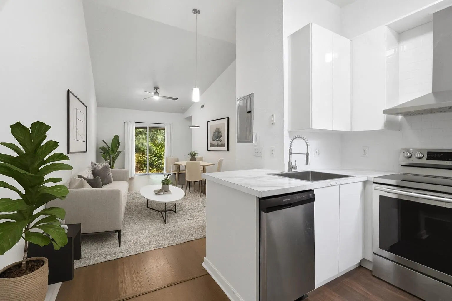 6107 Garden Court