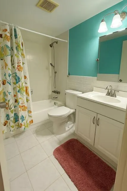 3738 Savoy Lane, #D1