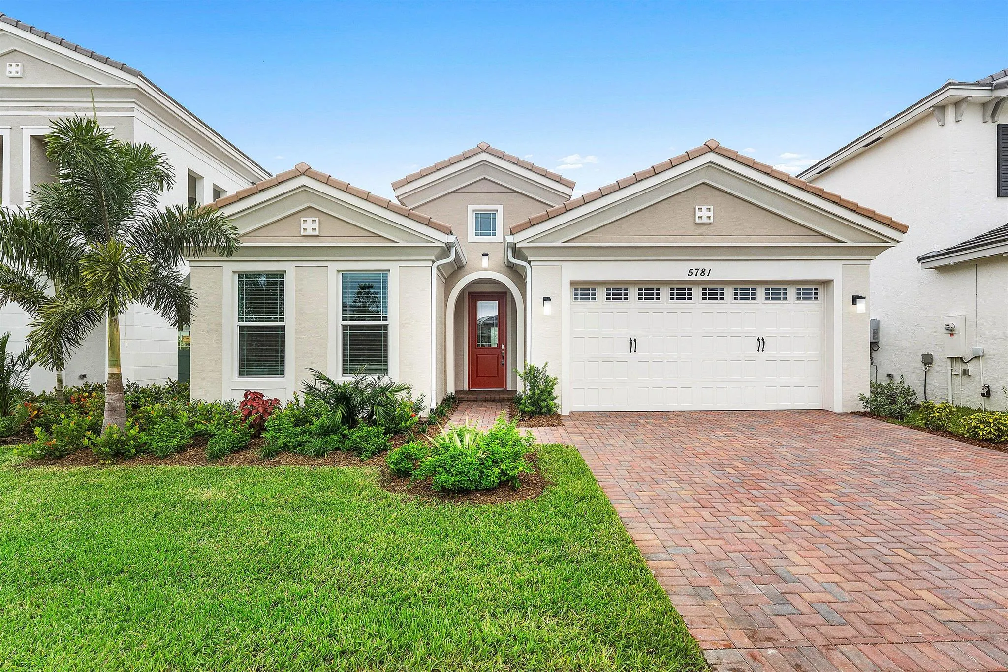 5781 Lodgepole Lane