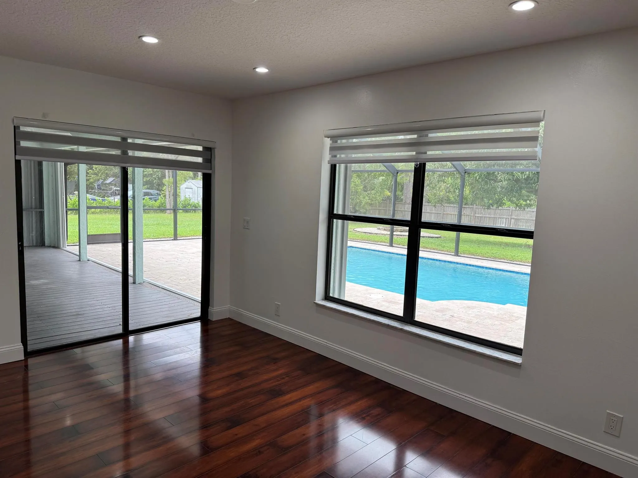 14073 76th Road N