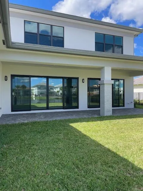 10026 Skyloft Street