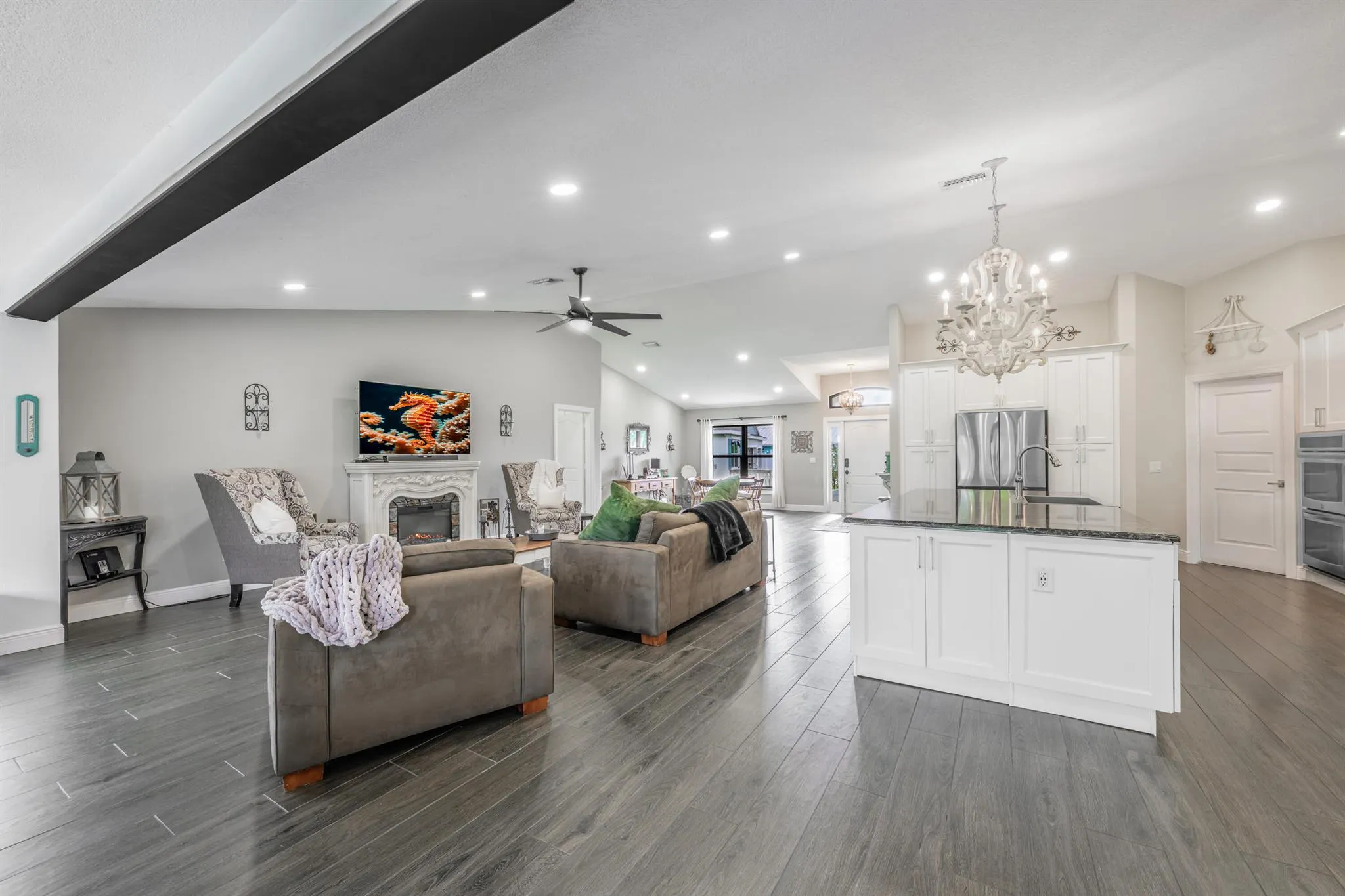 5871 NW Corso Court