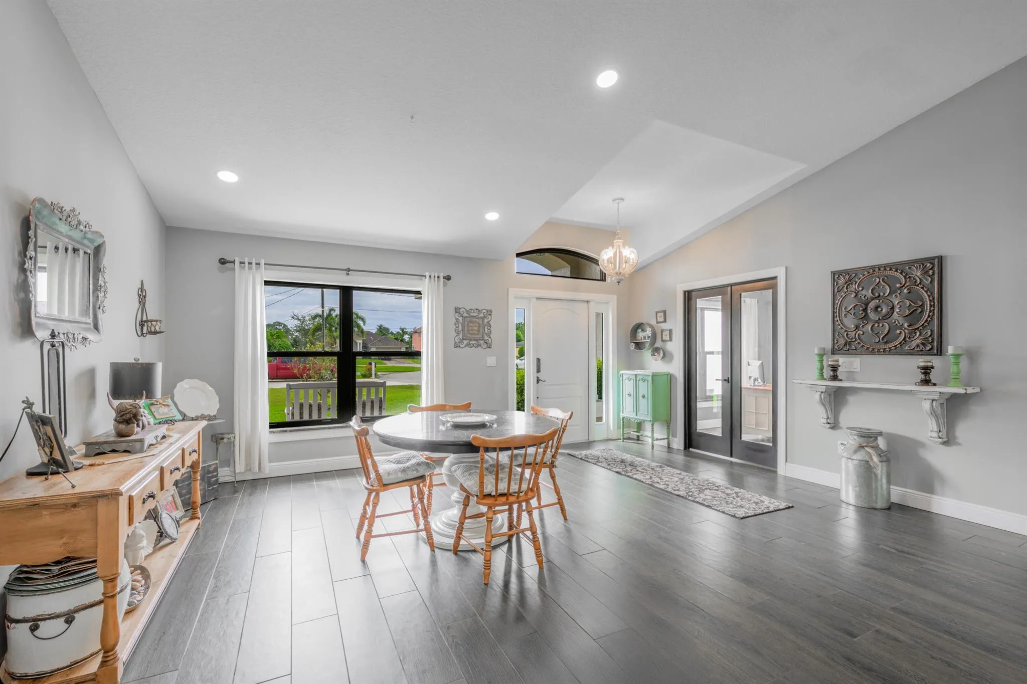 5871 NW Corso Court