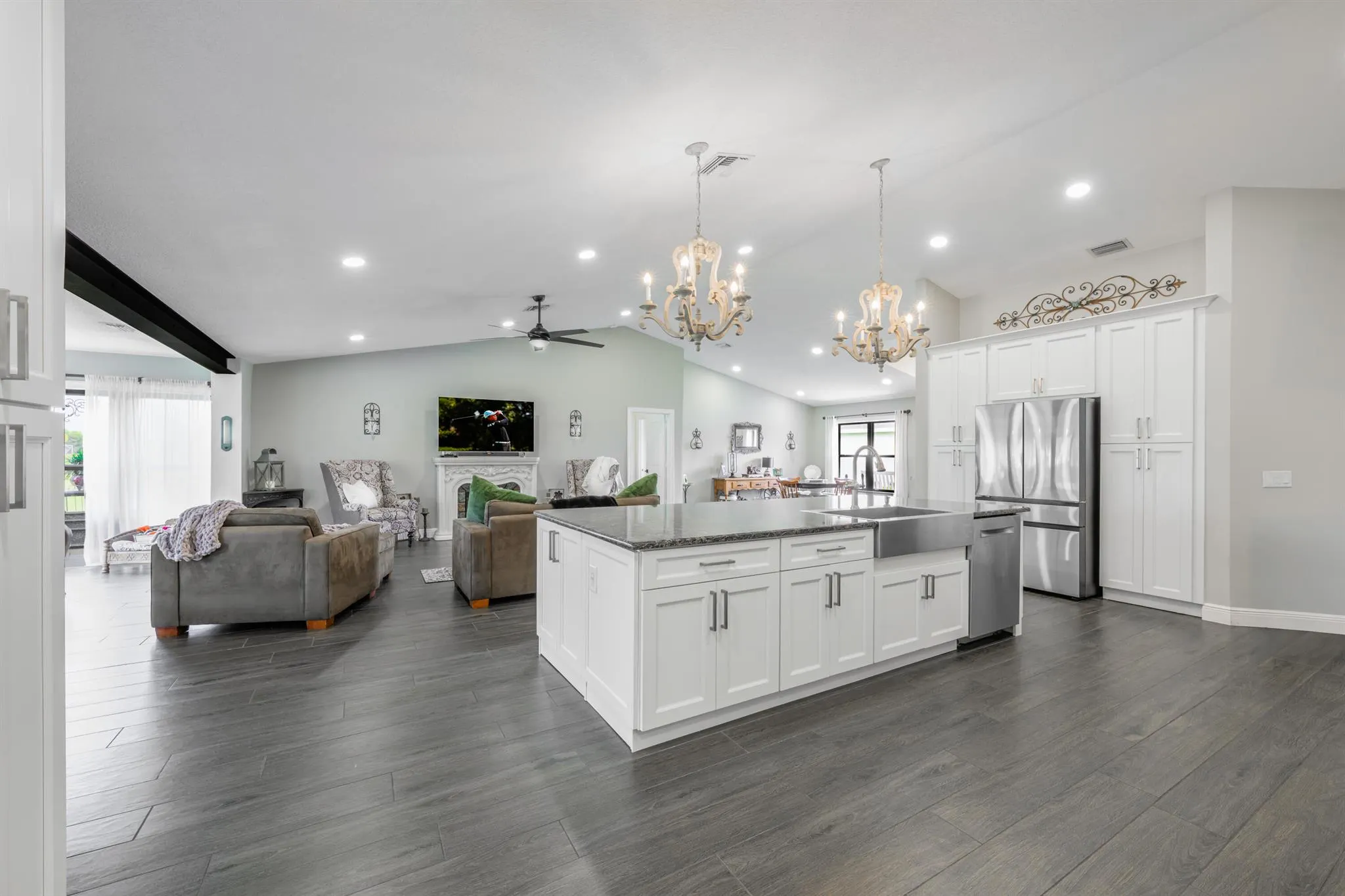 5871 NW Corso Court