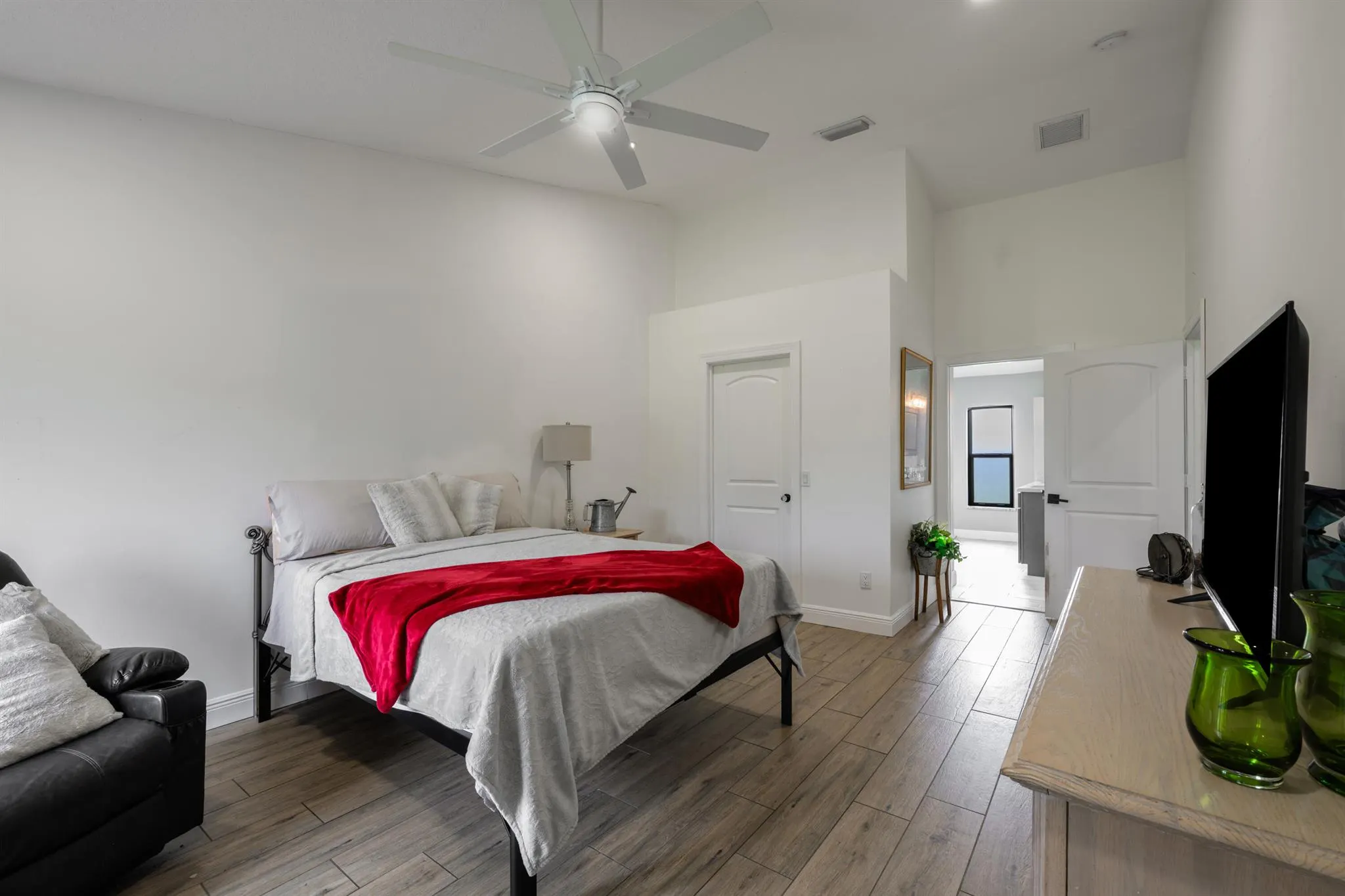 5871 NW Corso Court