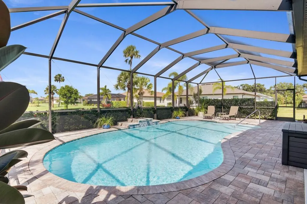 6234 Arcadia Square