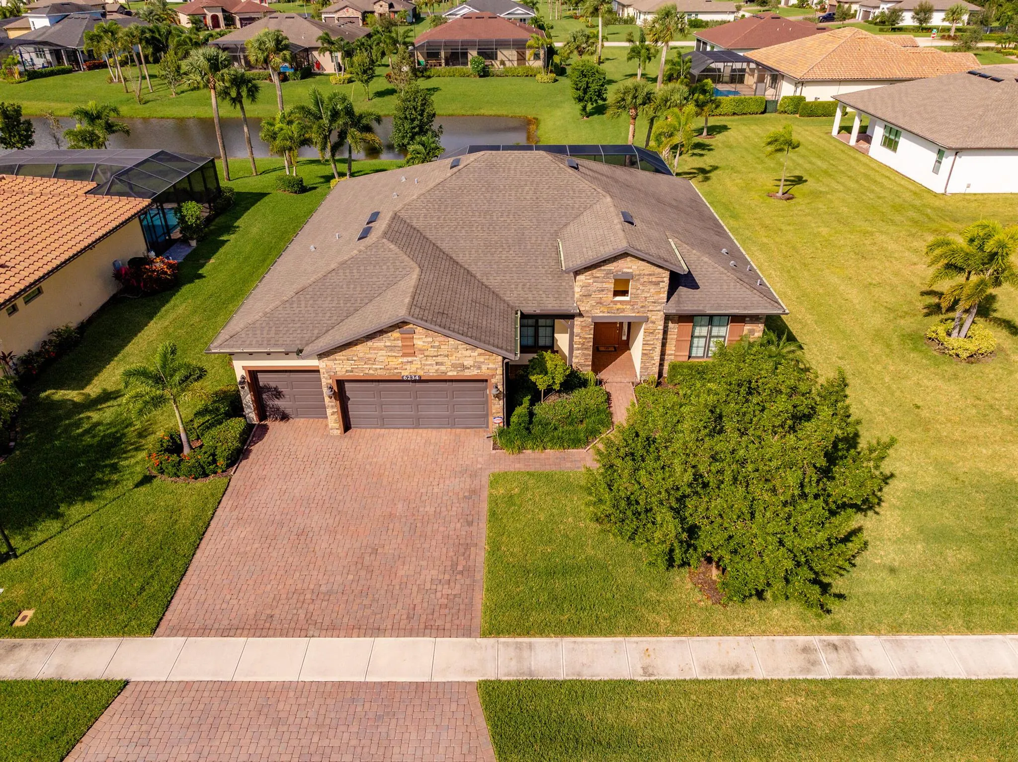 6234 Arcadia Square