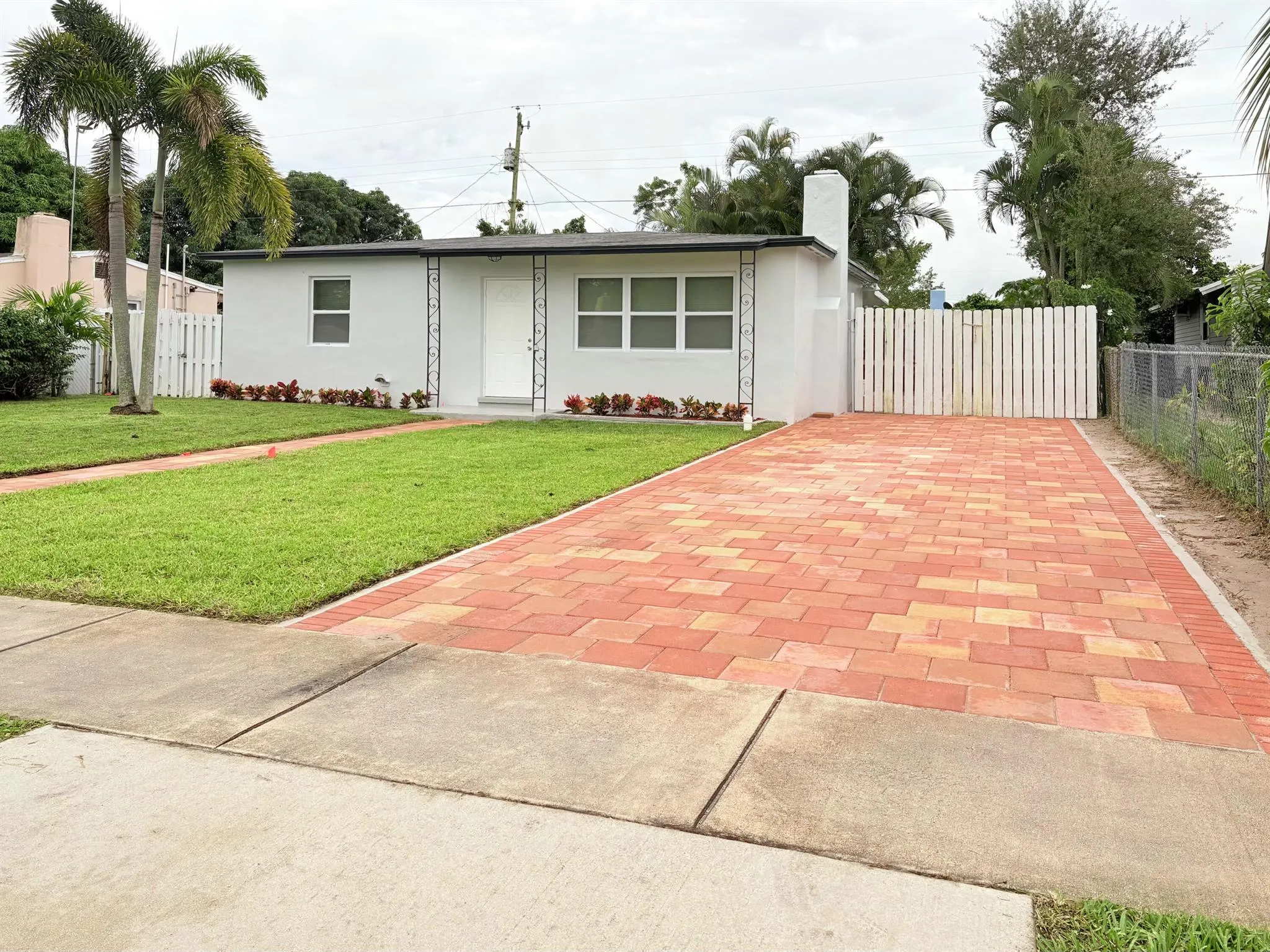 512 Aspen Road