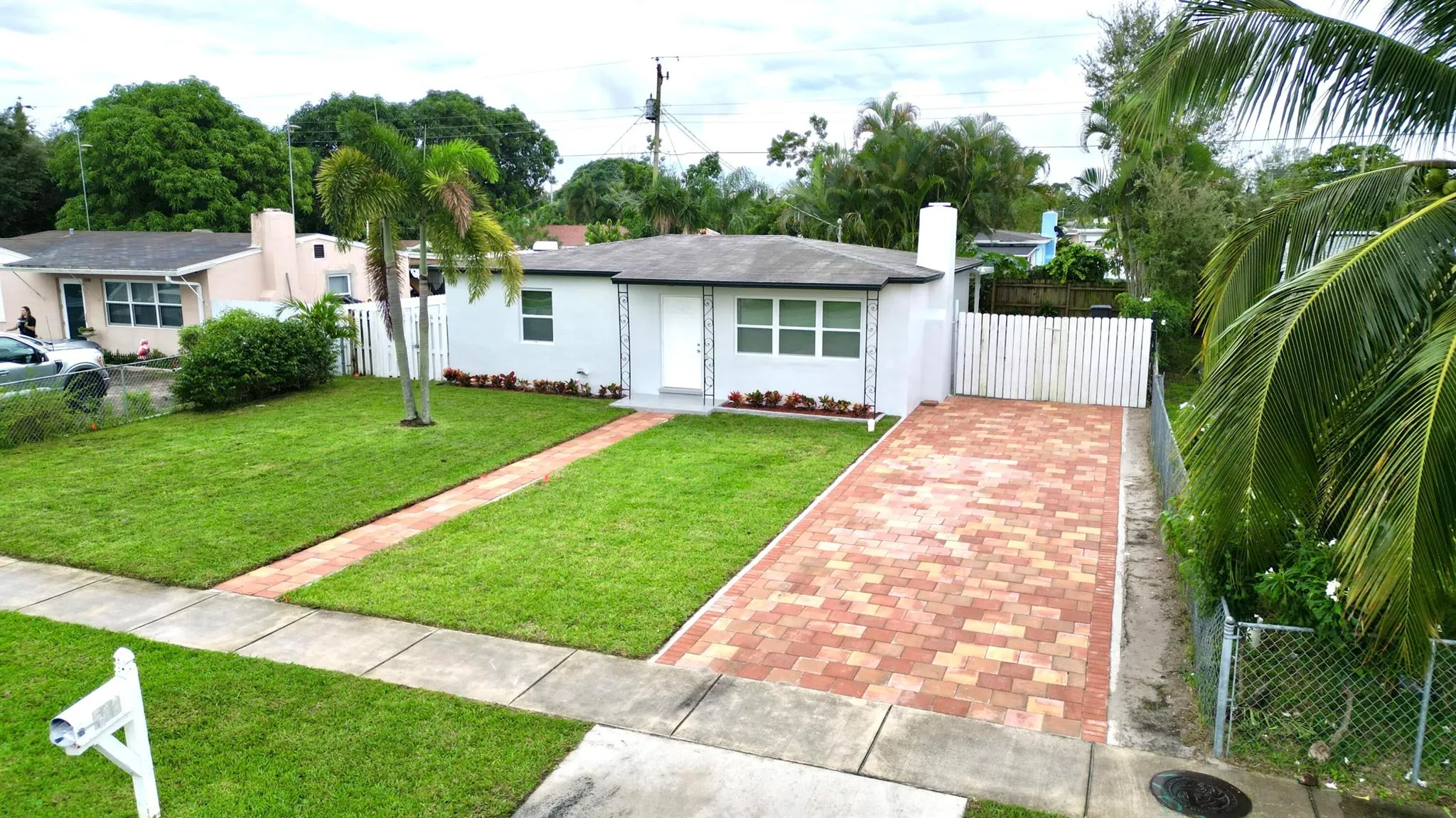 512 Aspen Road
