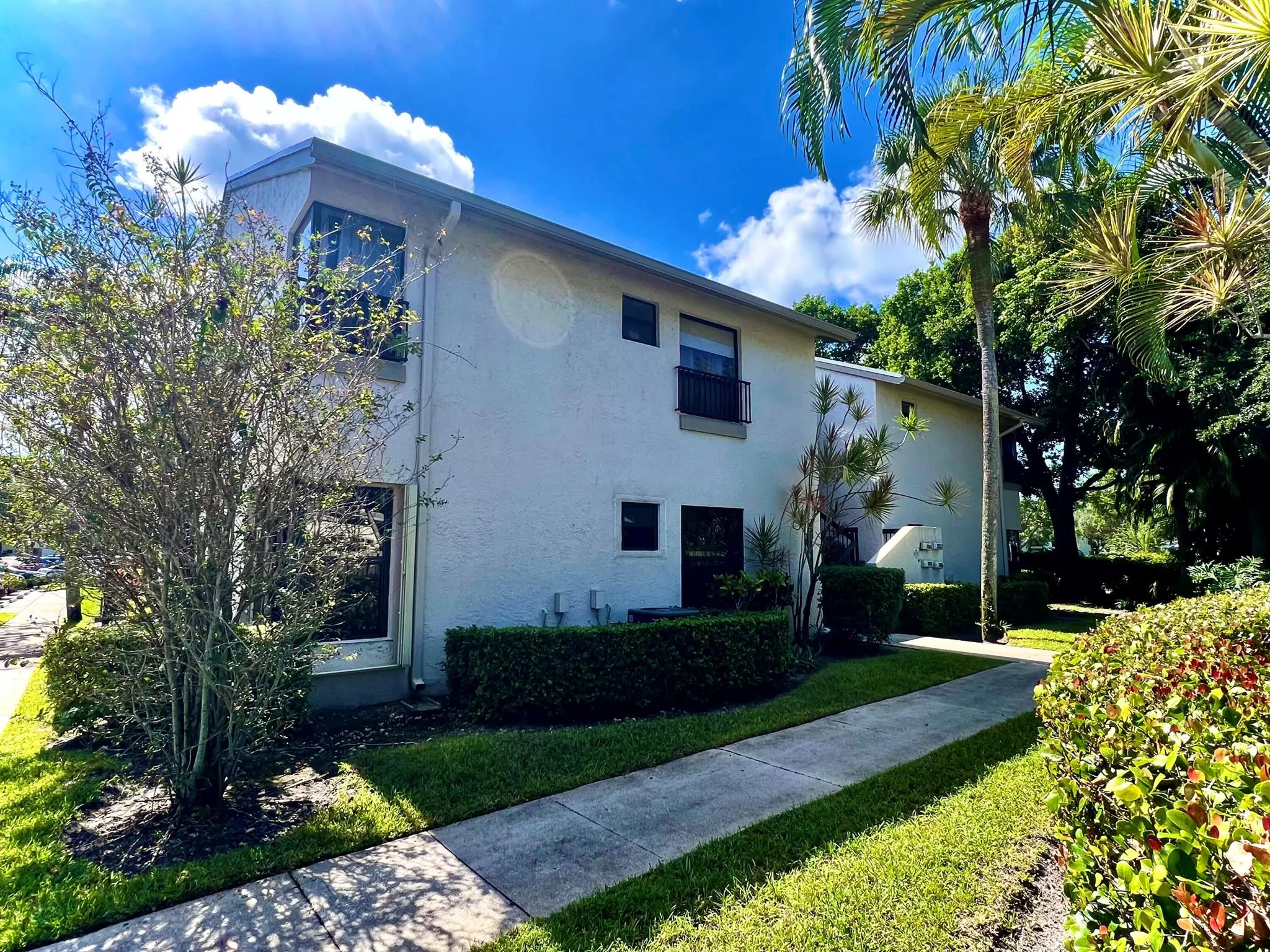 3529 NW 35th Street, #1606