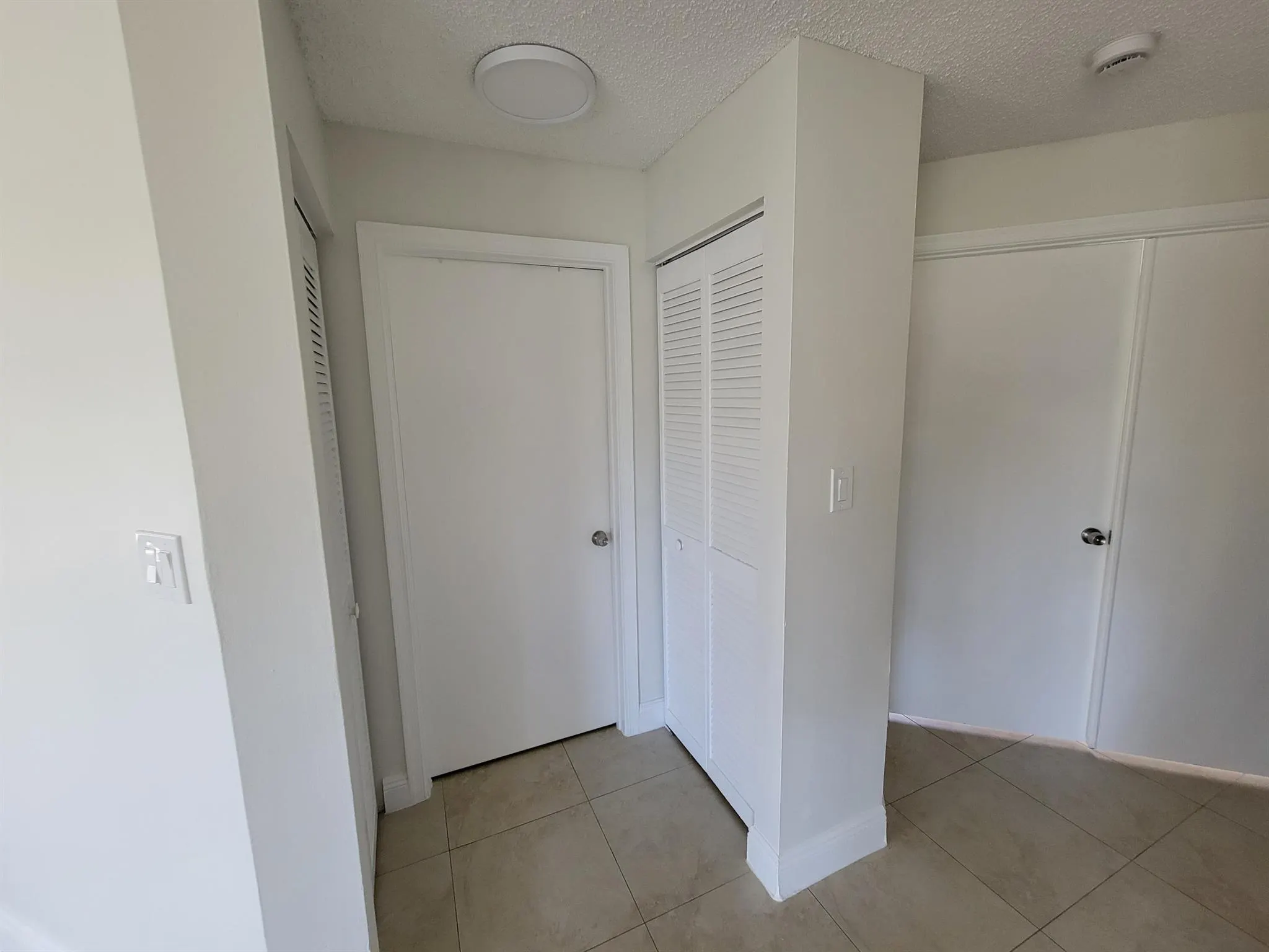 4208 Glenmoor Drive
