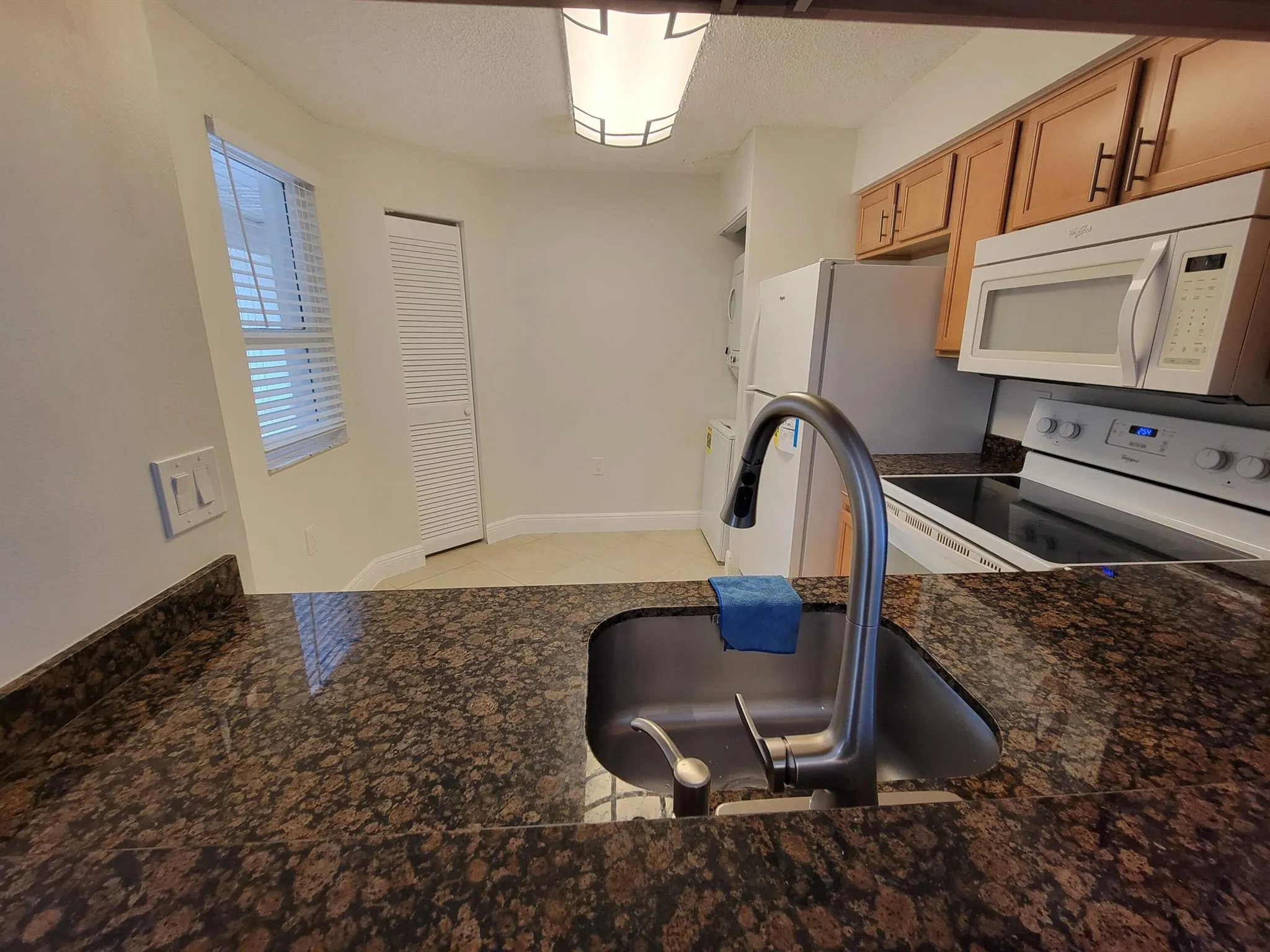 4208 Glenmoor Drive