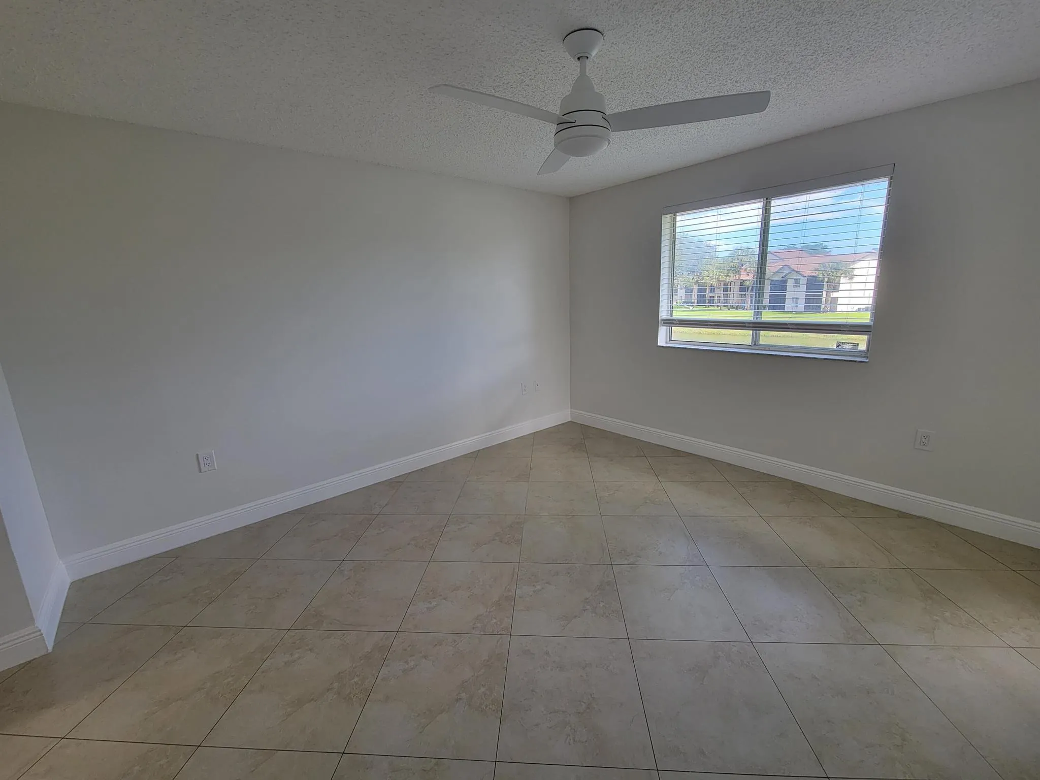 4208 Glenmoor Drive