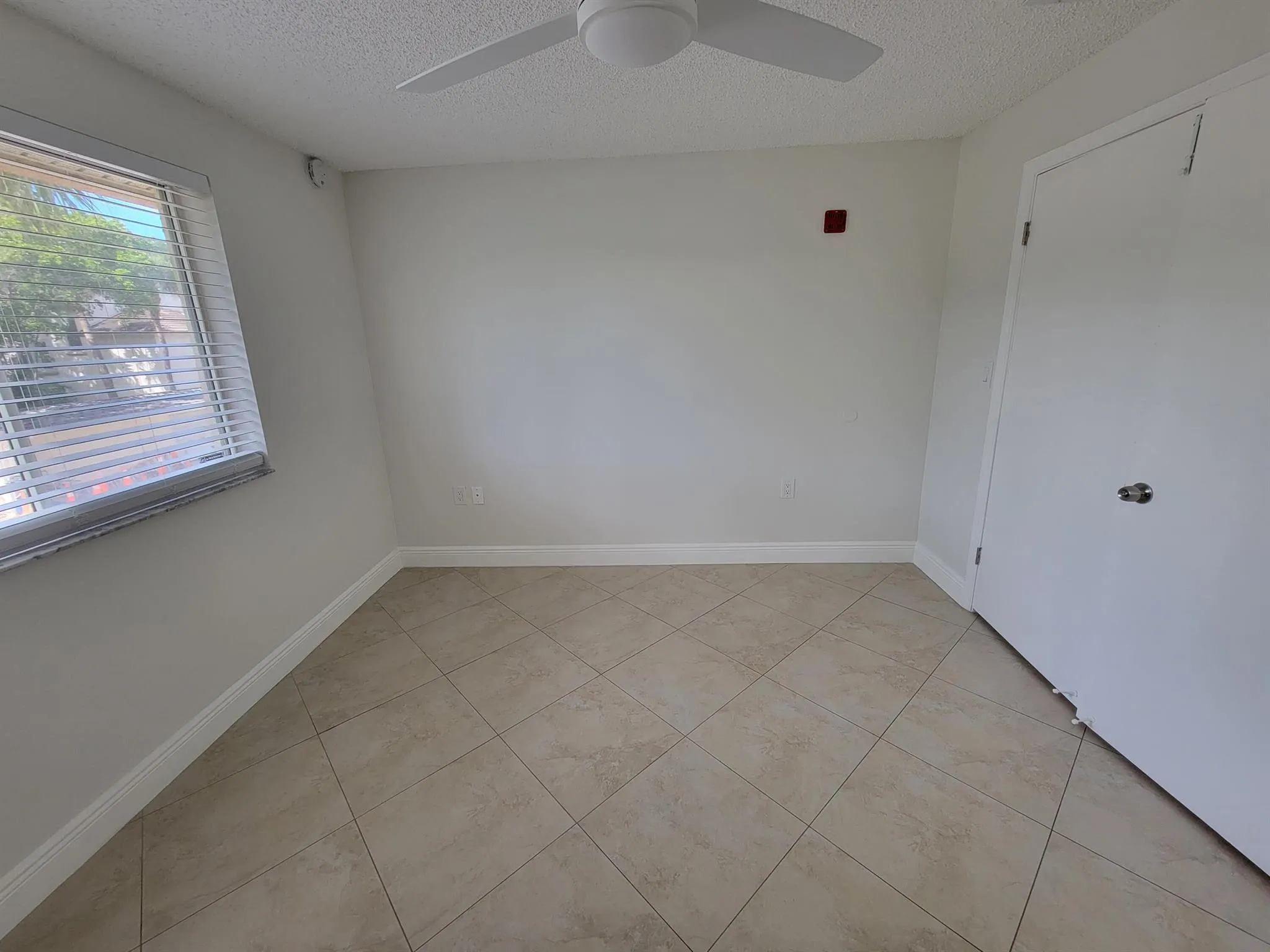 4208 Glenmoor Drive