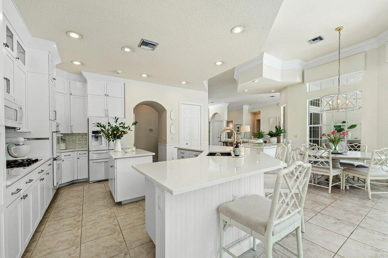 5980 Our Robbies Road