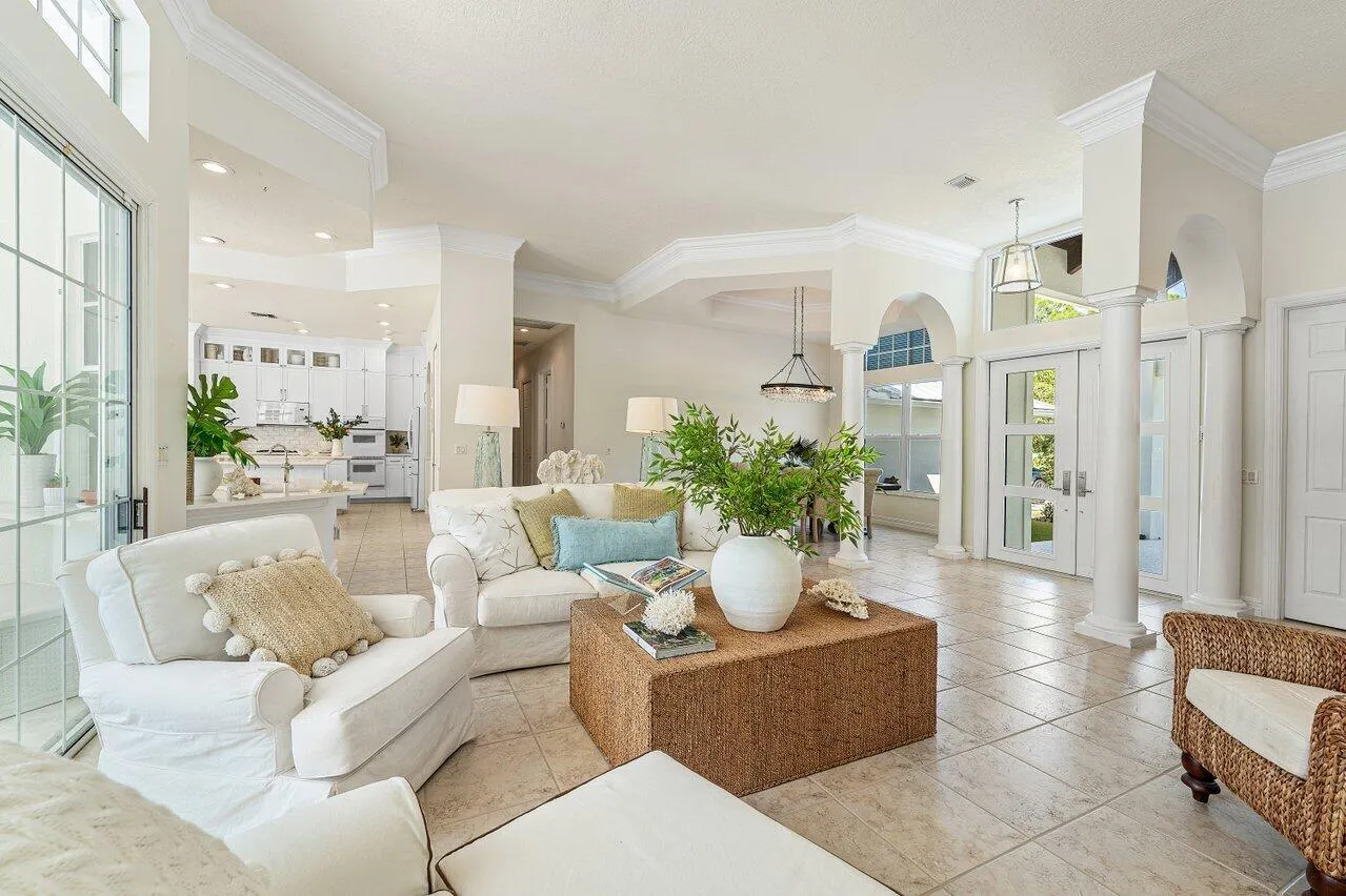 5980 Our Robbies Road