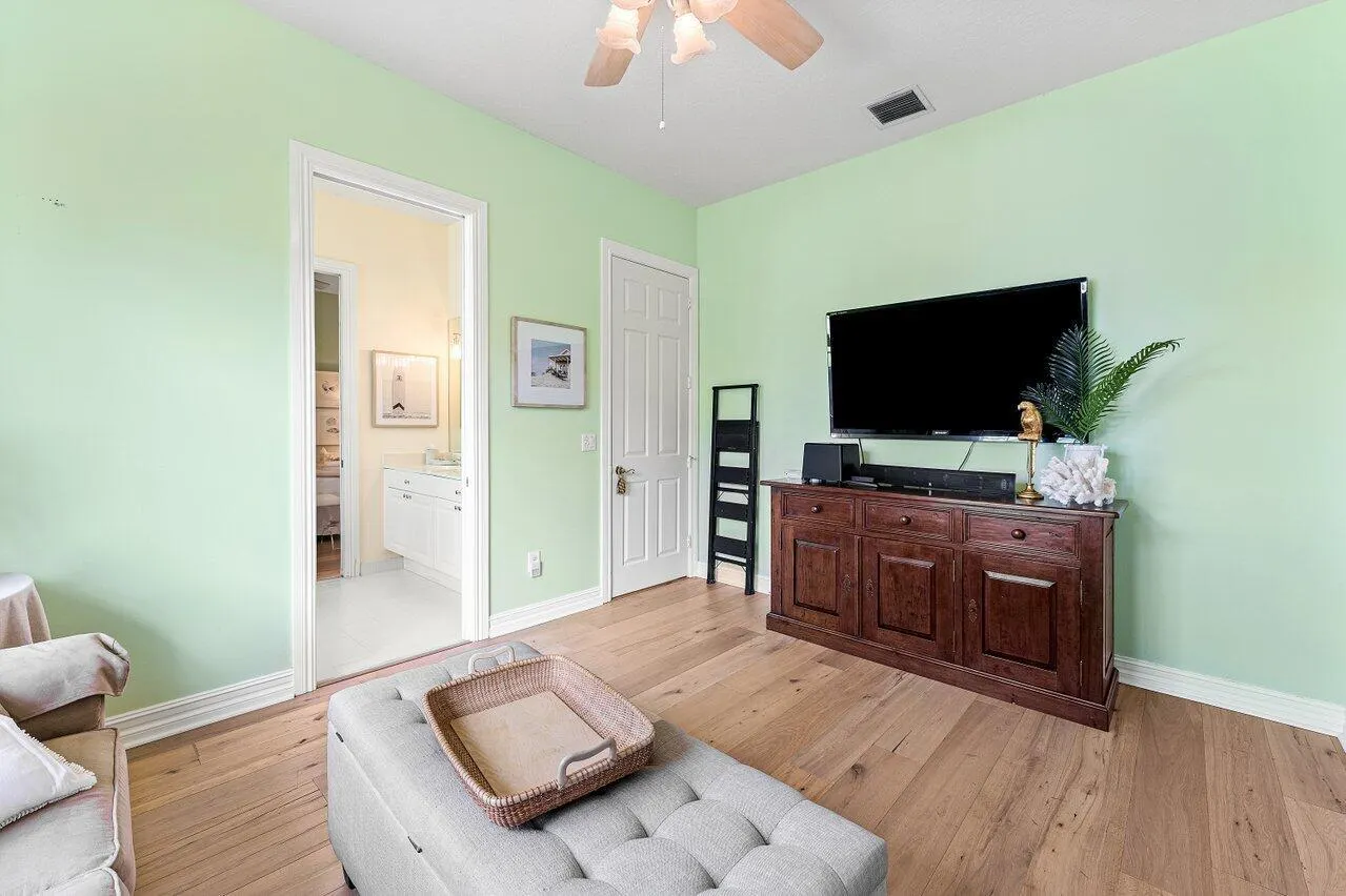 5980 Our Robbies Road