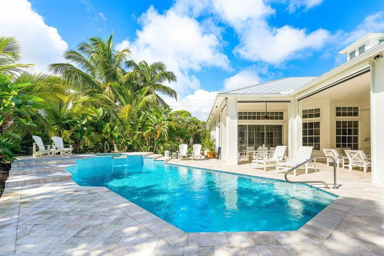 5980 Our Robbies Road