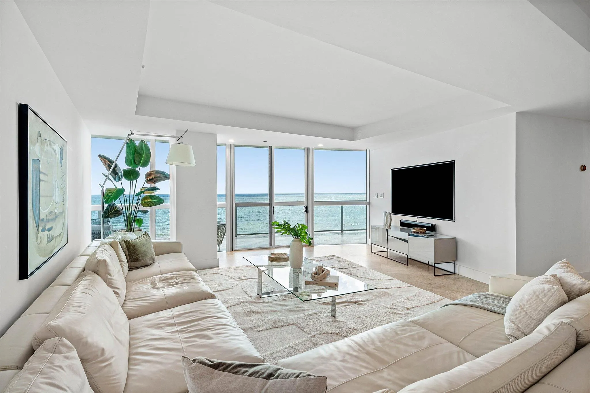 1200 Holiday Drive, #602