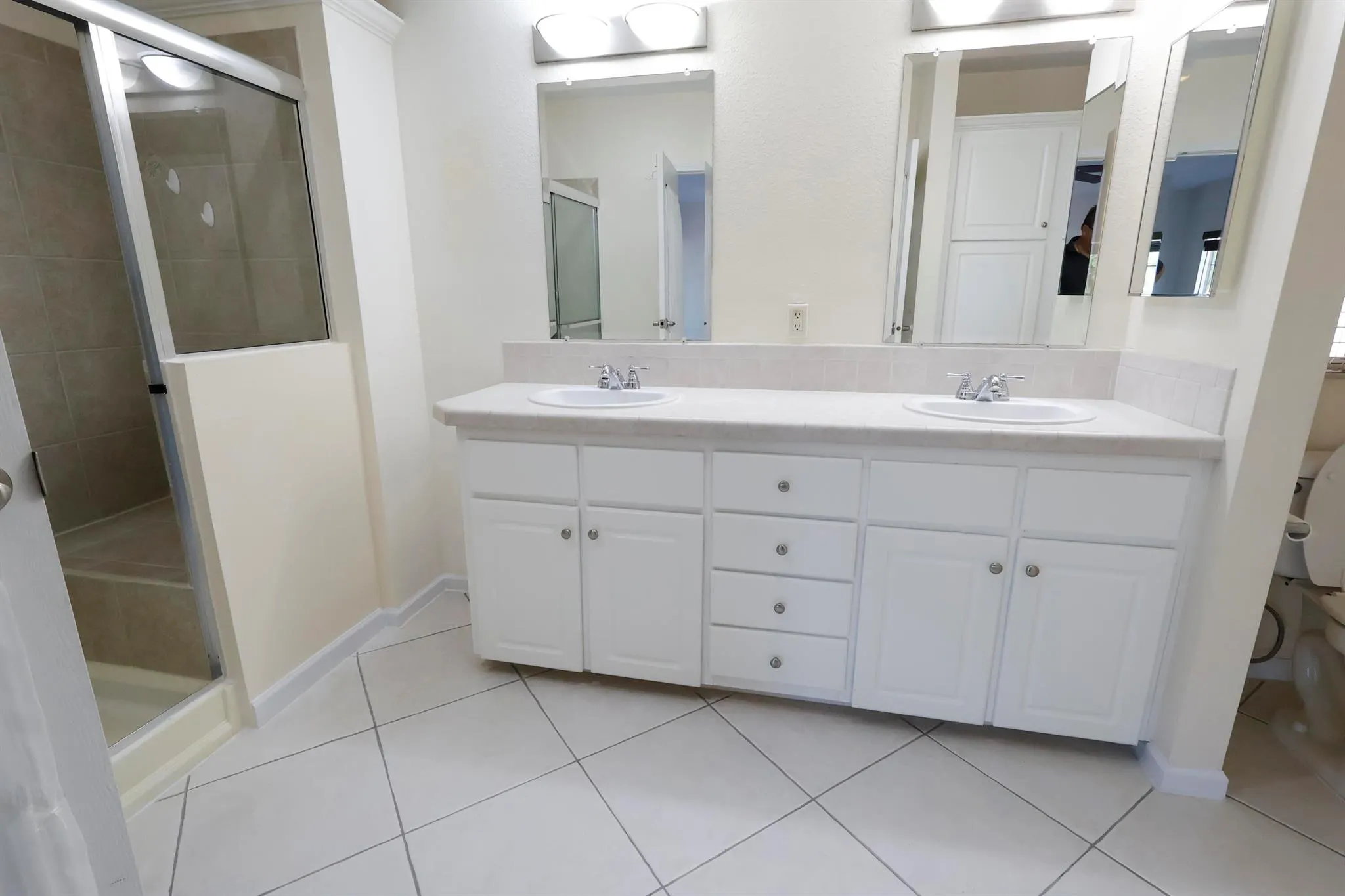 7654 Eastern Bluebird Drive