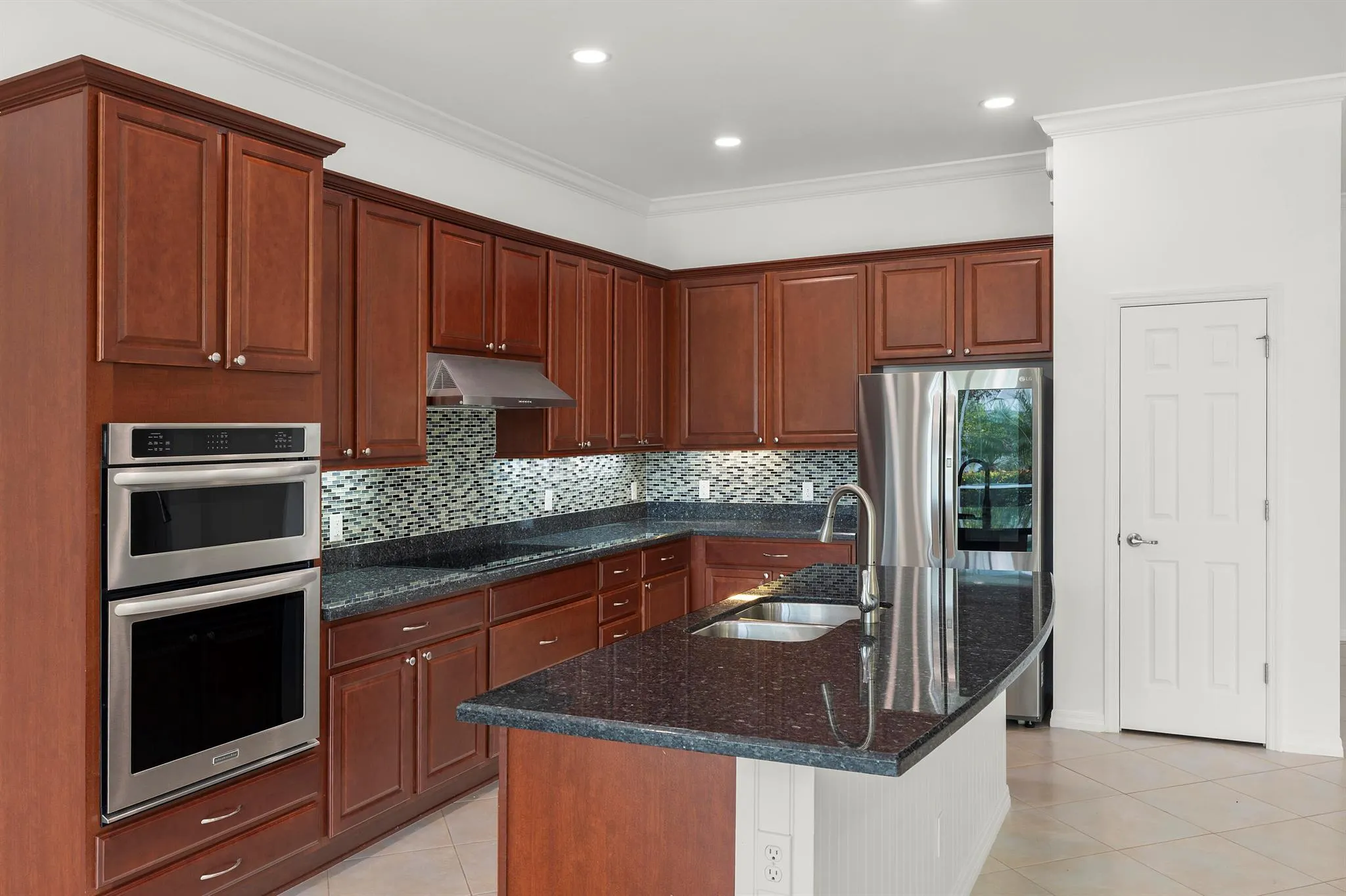 2700 Sunbury Drive