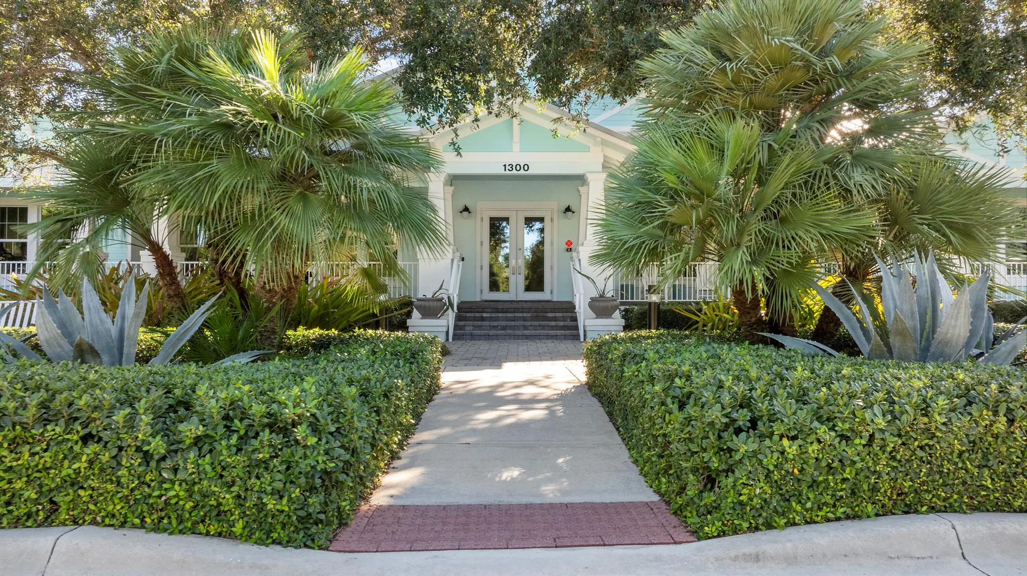 2700 Sunbury Drive