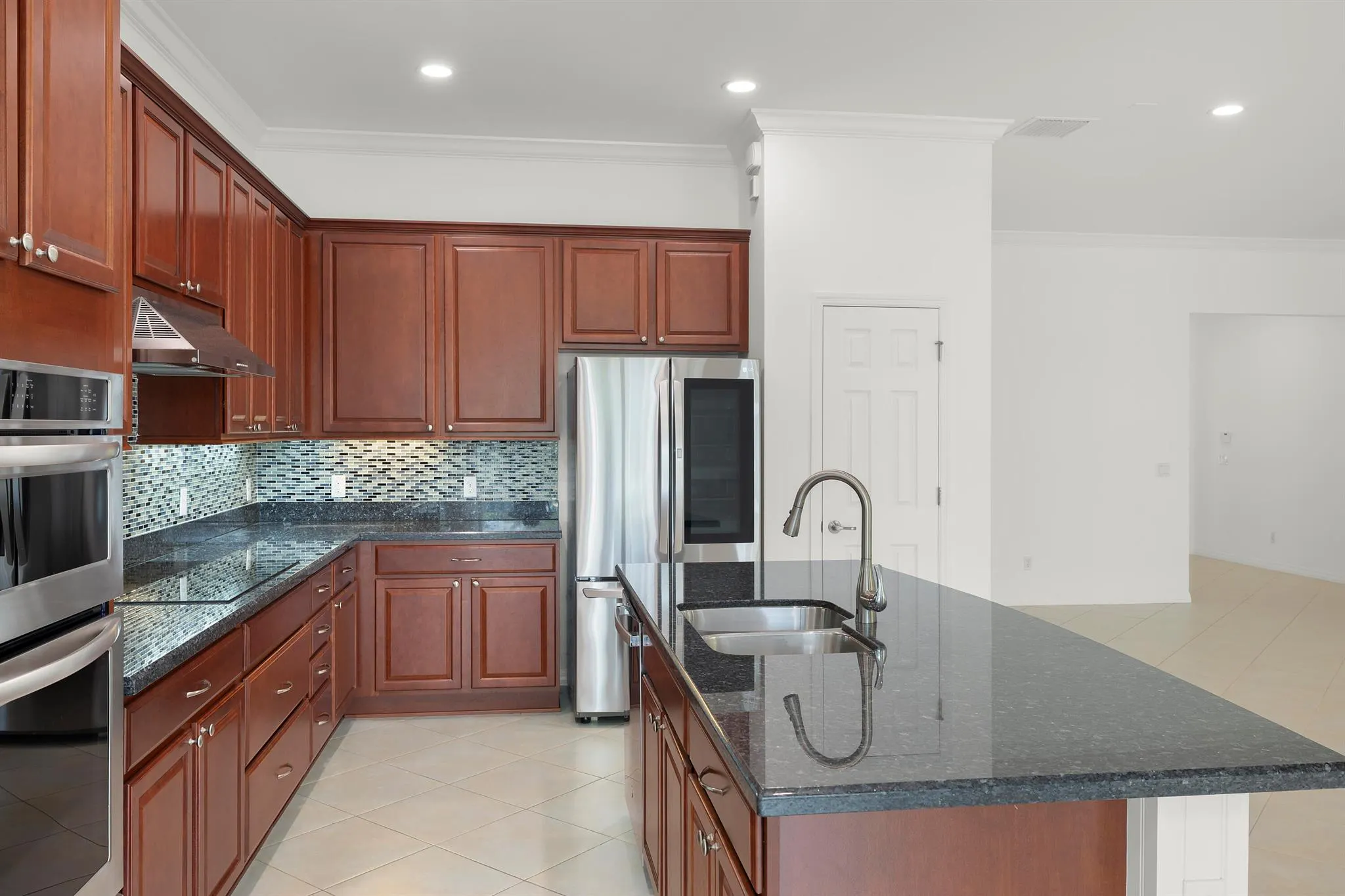 2700 Sunbury Drive