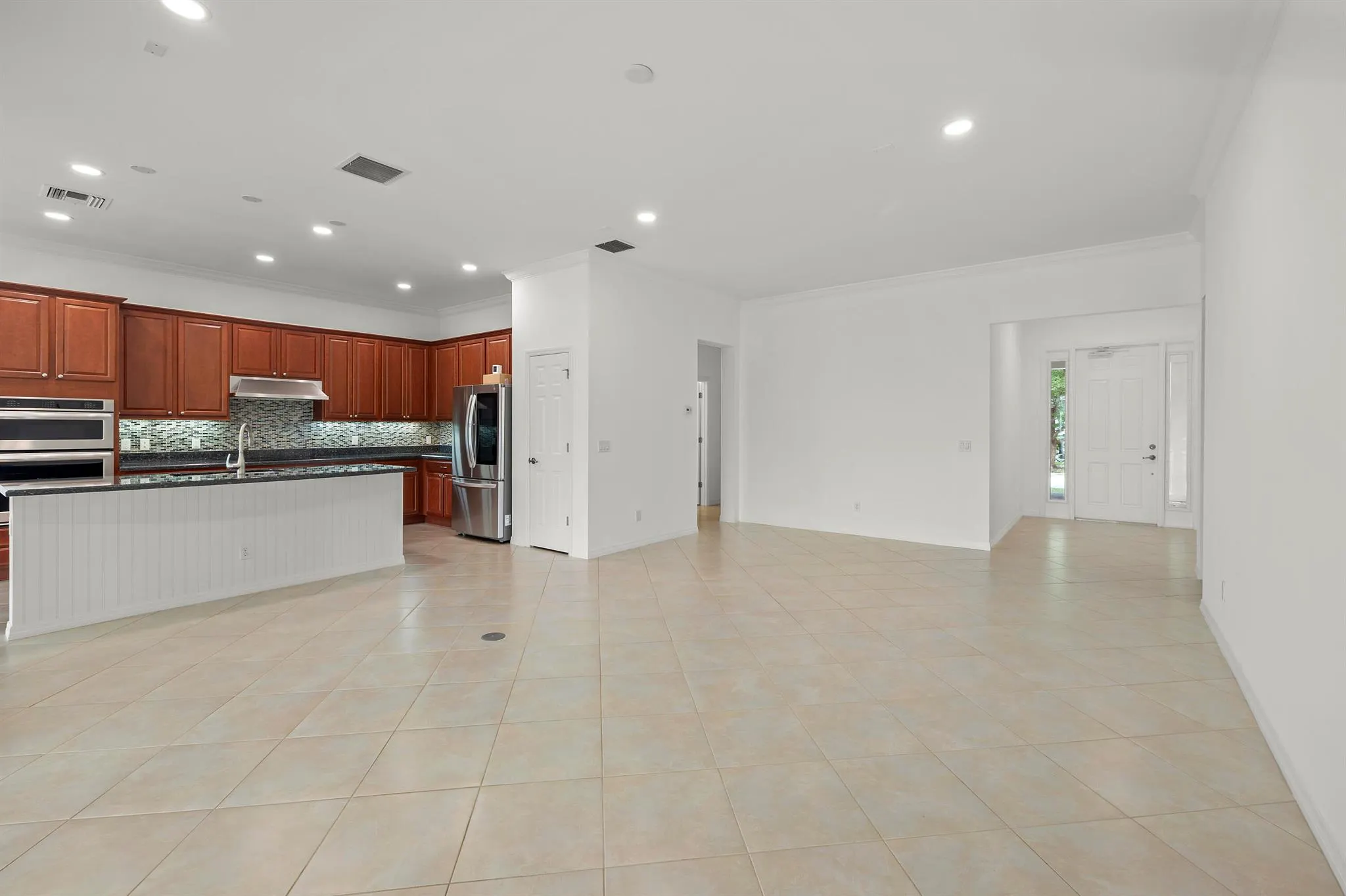2700 Sunbury Drive