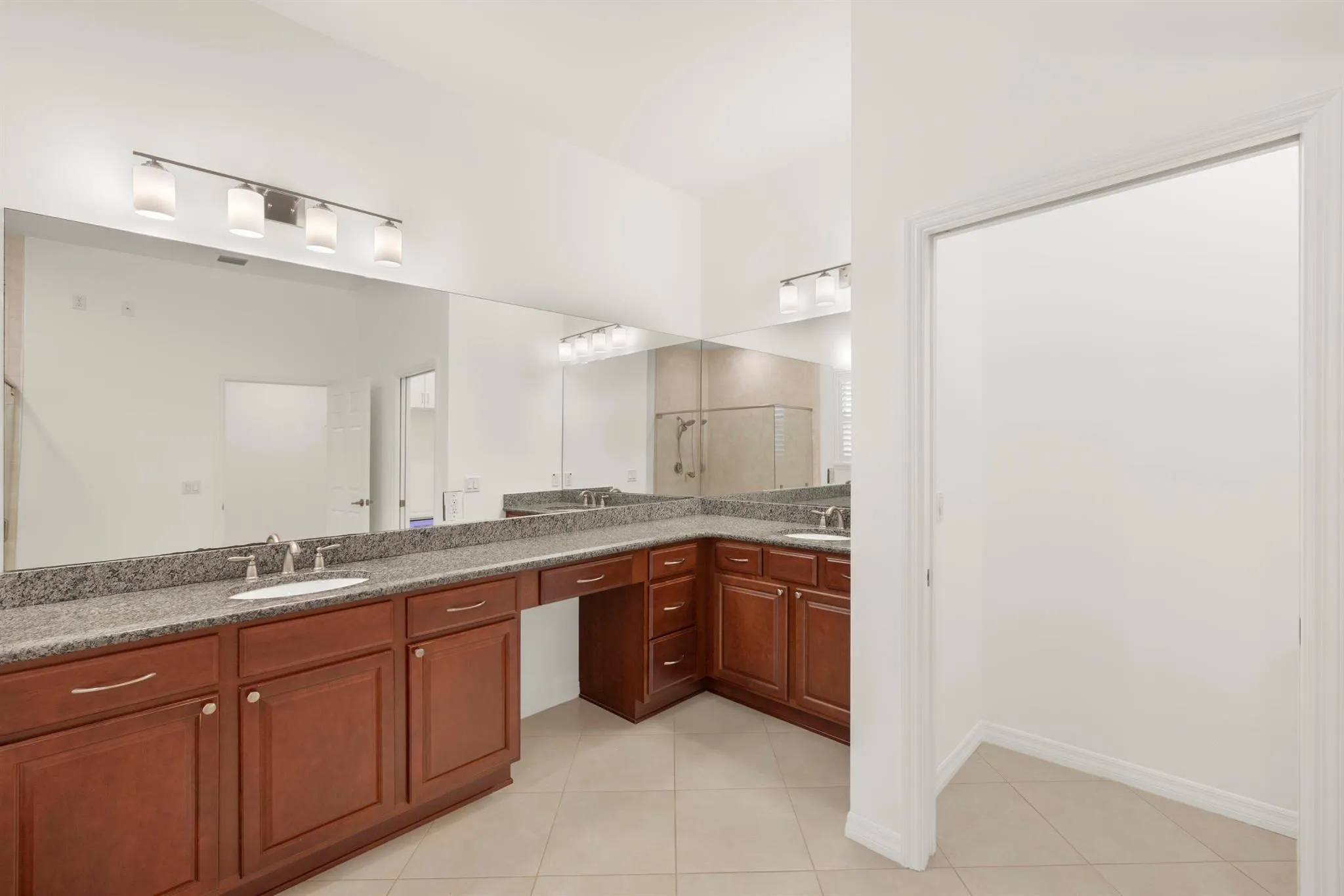 2700 Sunbury Drive