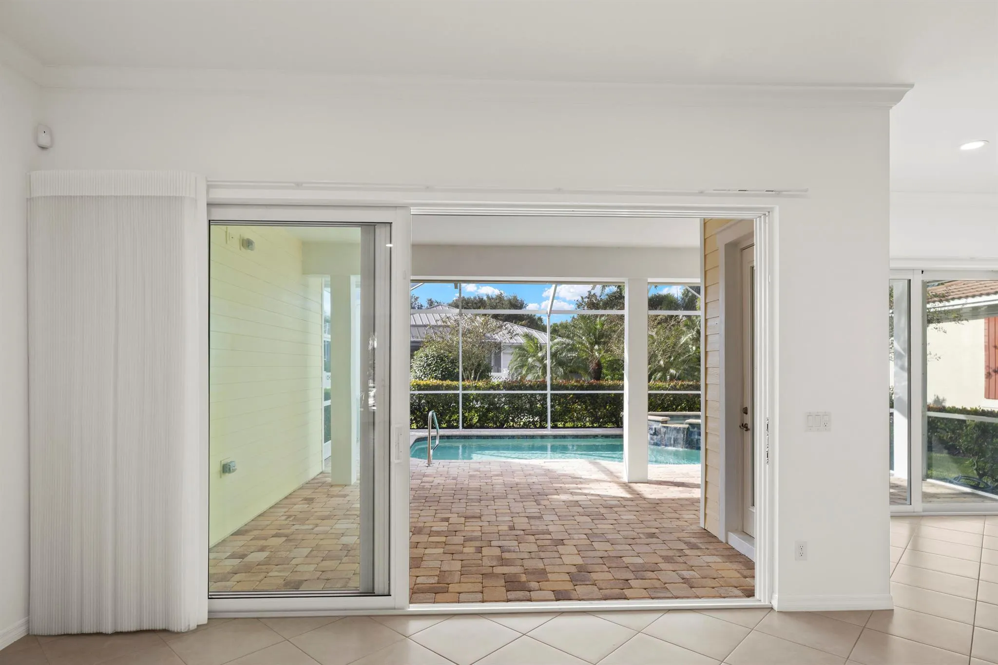 2700 Sunbury Drive