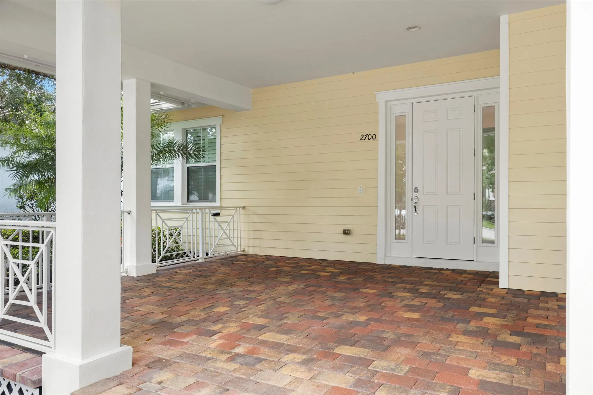 2700 Sunbury Drive