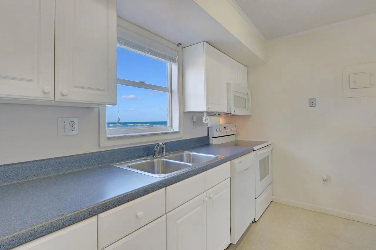1501 NE Ocean Boulevard, #2