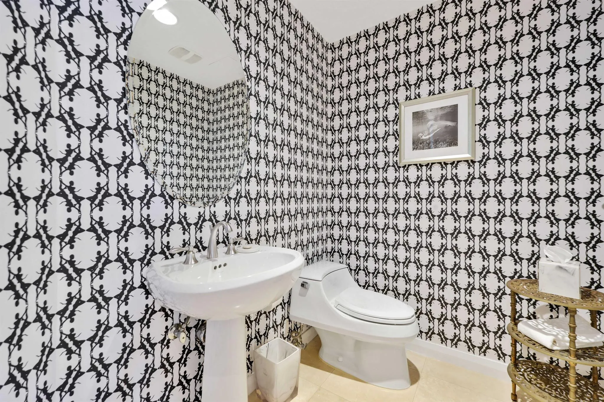 2700 N Ocean Drive, #1604a