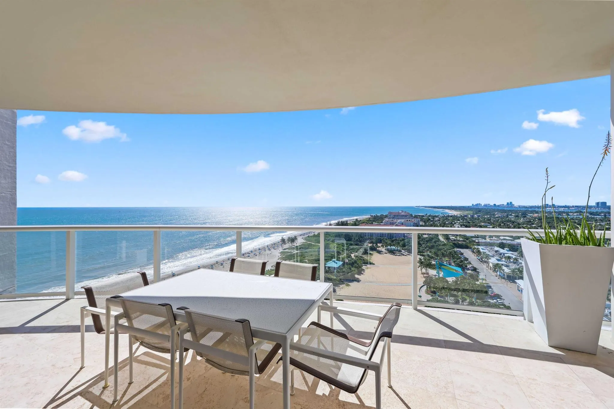2700 N Ocean Drive, #1604a