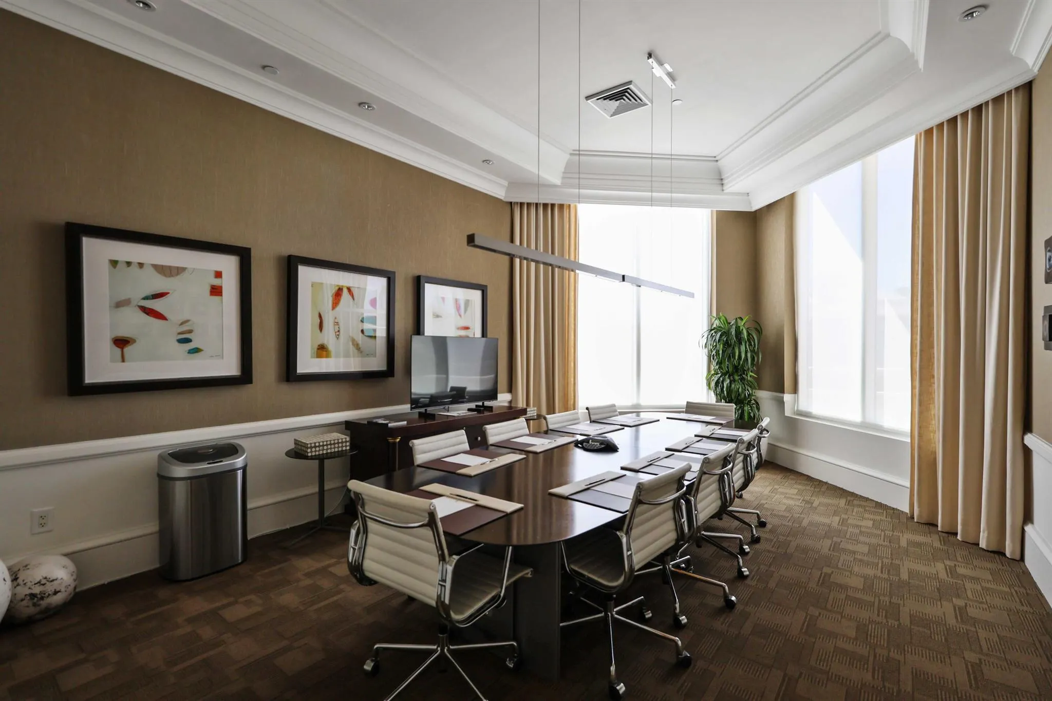 2700 N Ocean Drive, #1604a