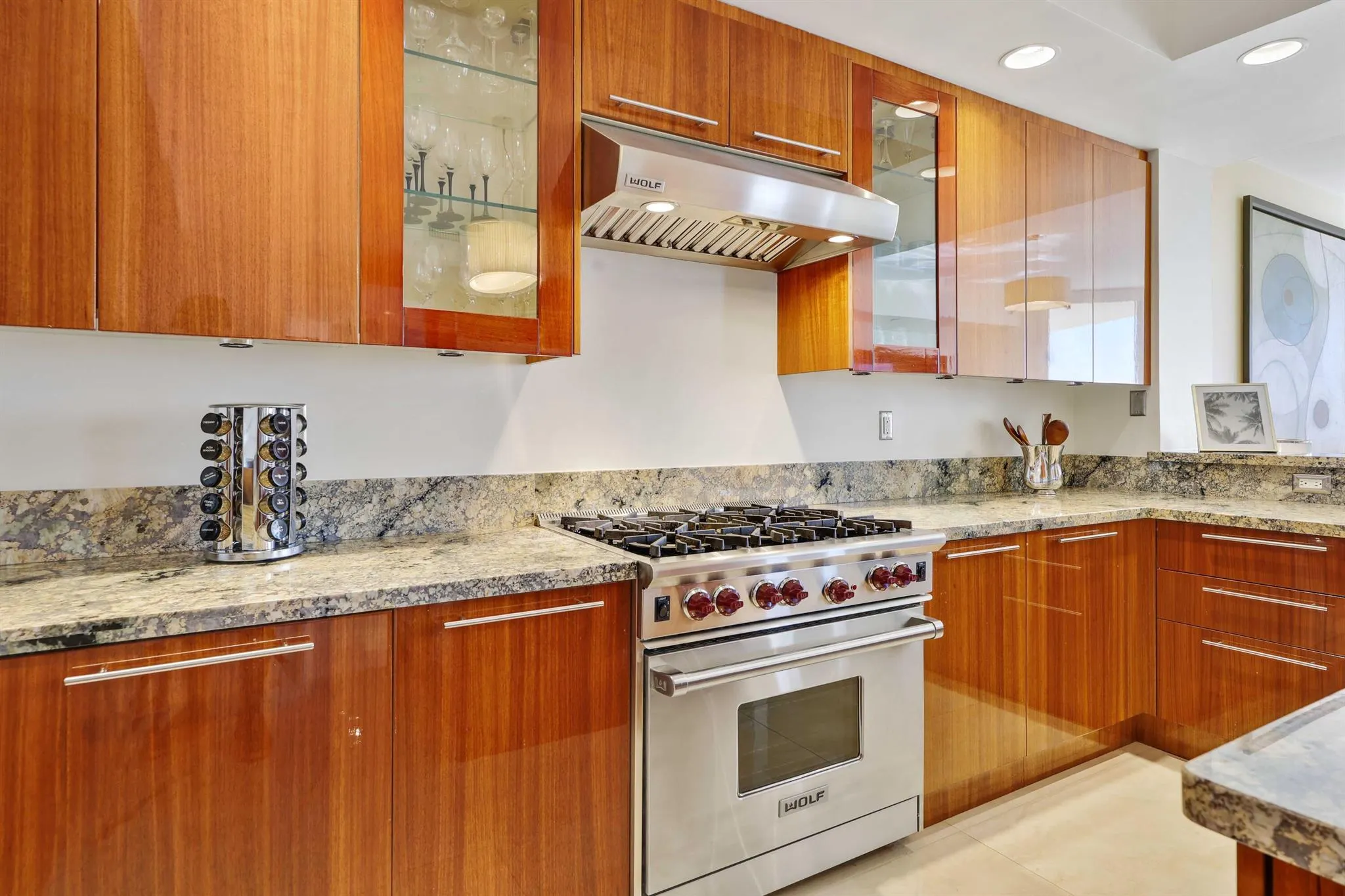 2700 N Ocean Drive, #1604a