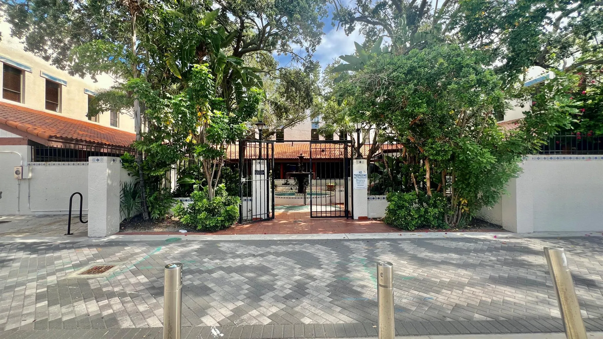 330 Clematis Street, #113